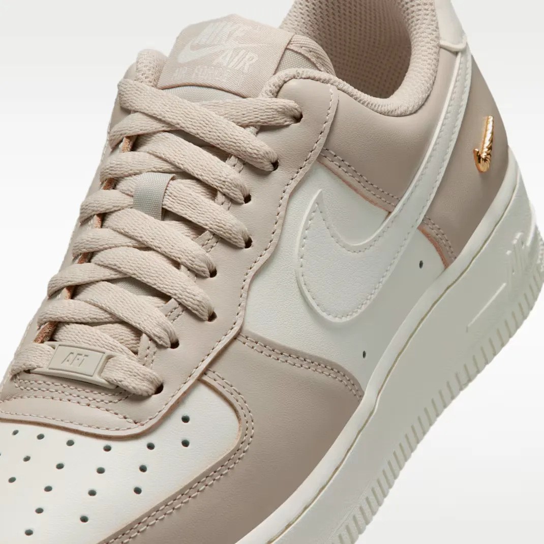 Nike-Air-Force-1-Low-'07-WMNS_Cream-Metallic-Gold_IV5197-200_img6
