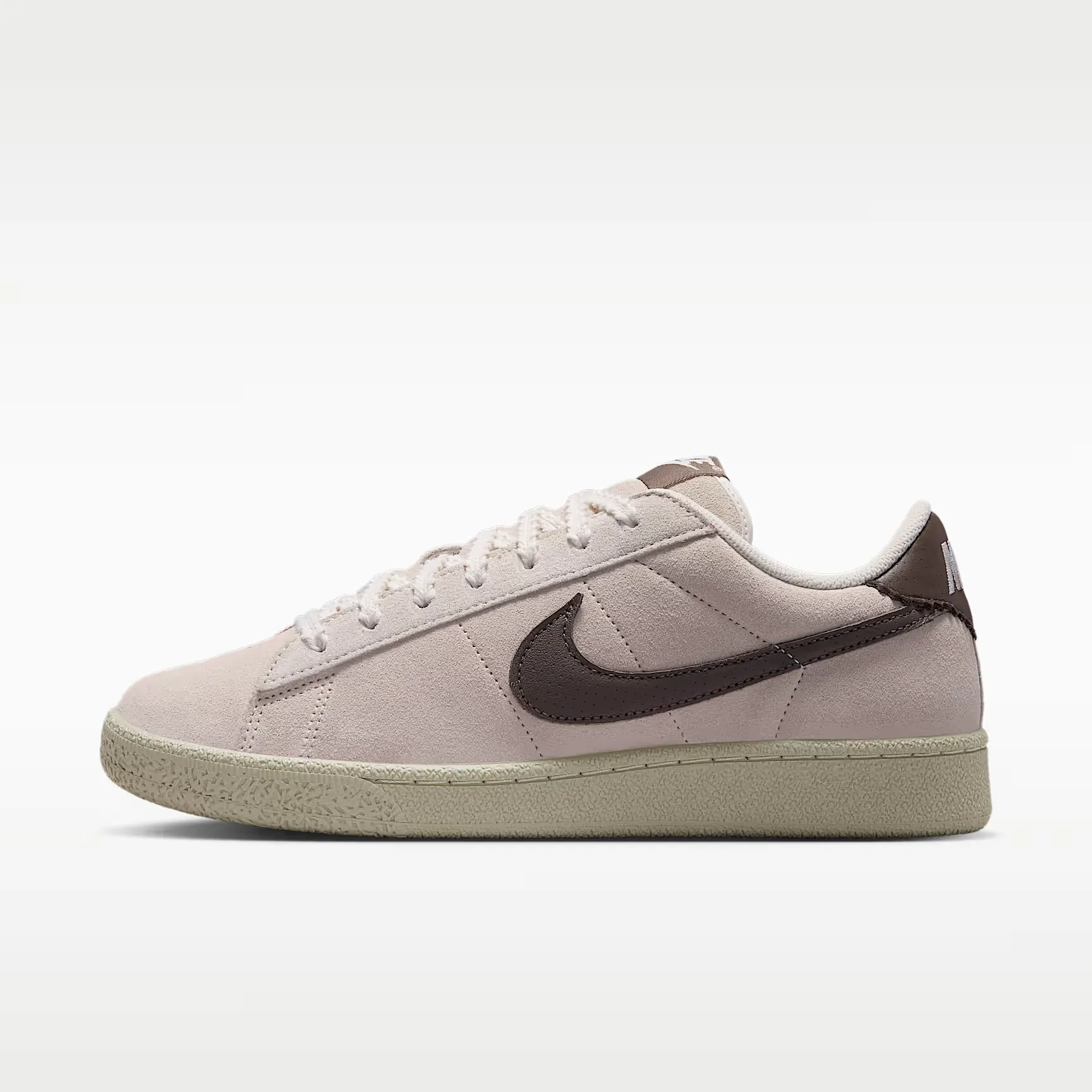 000000_Nike-Tennis-Classic-WMNS_Phantom-Ironstone_IW4939-030_img0