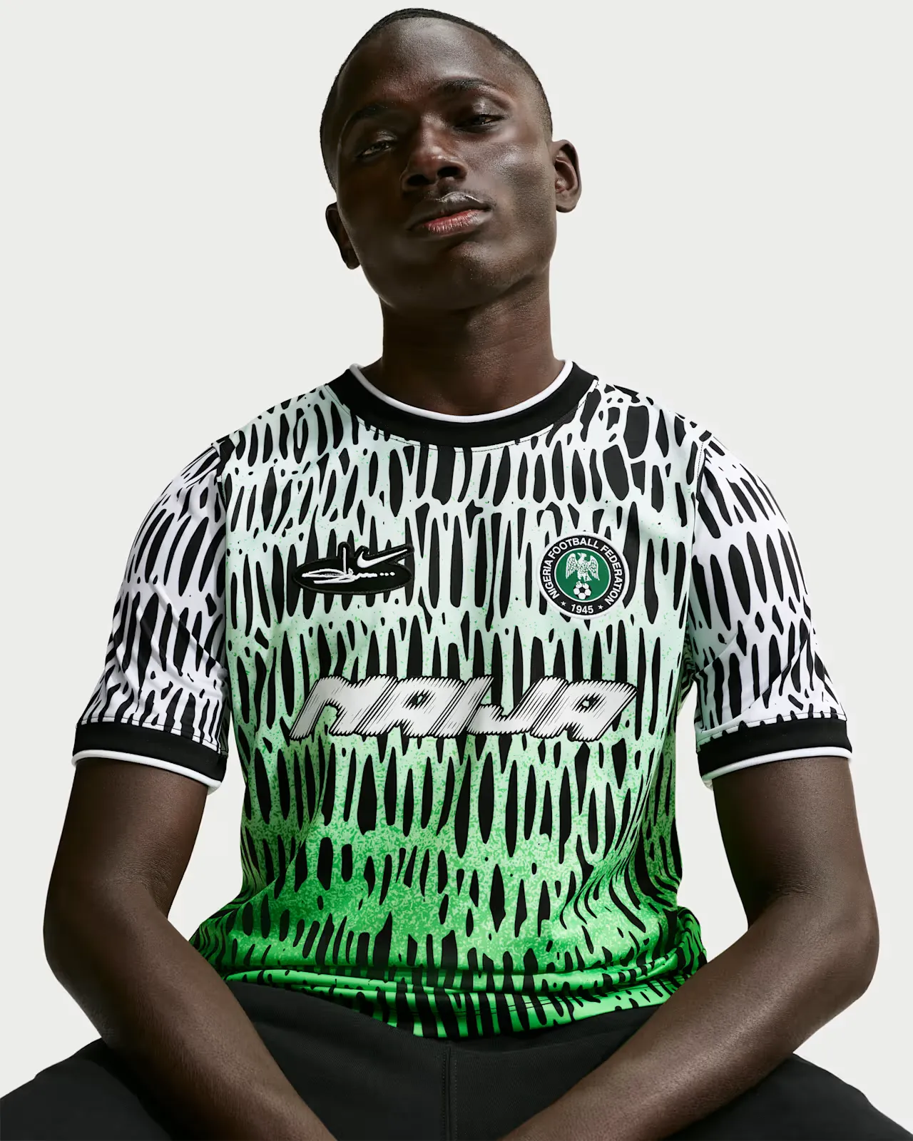 000000_Slawn-x-Nigeria-x-Nike-Football-Shirt_White-Green_IB5641-010_img2