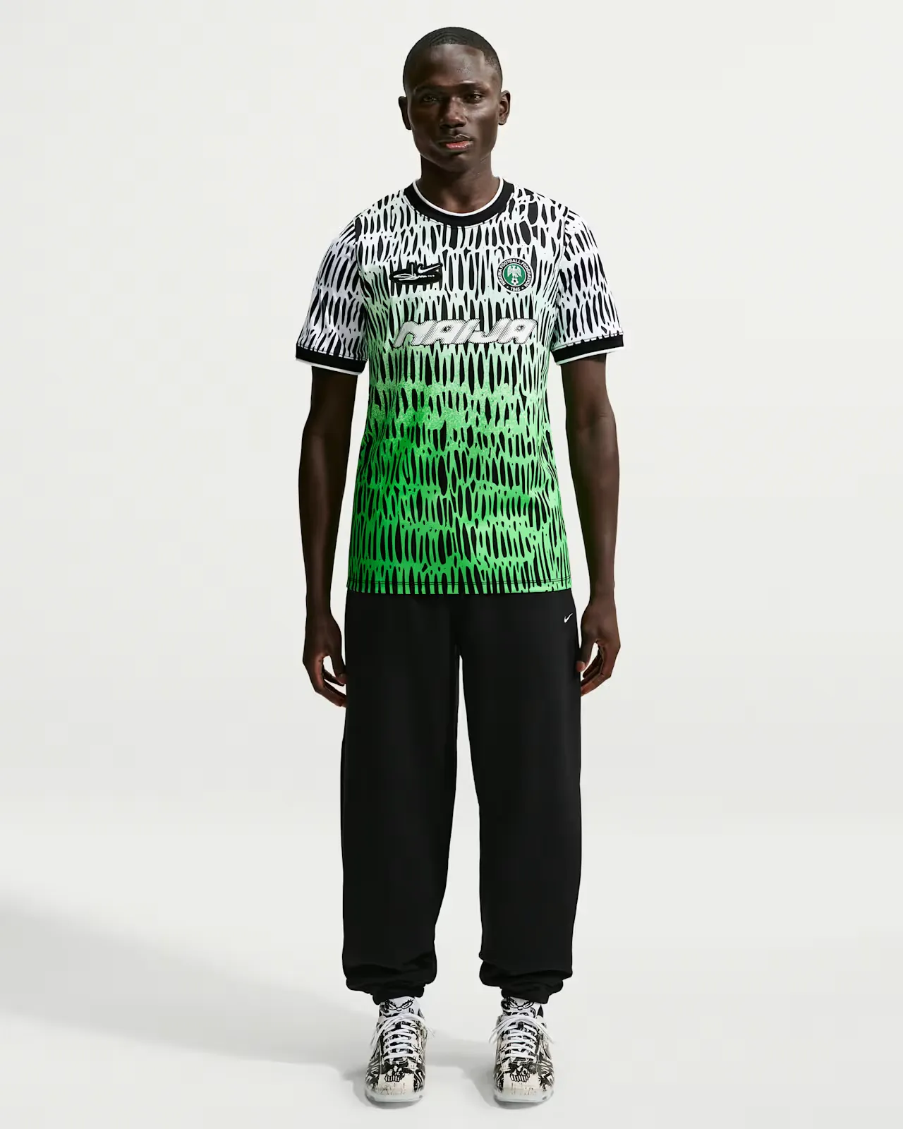 000000_Slawn-x-Nigeria-x-Nike-Football-Shirt_White-Green_IB5641-010_img3