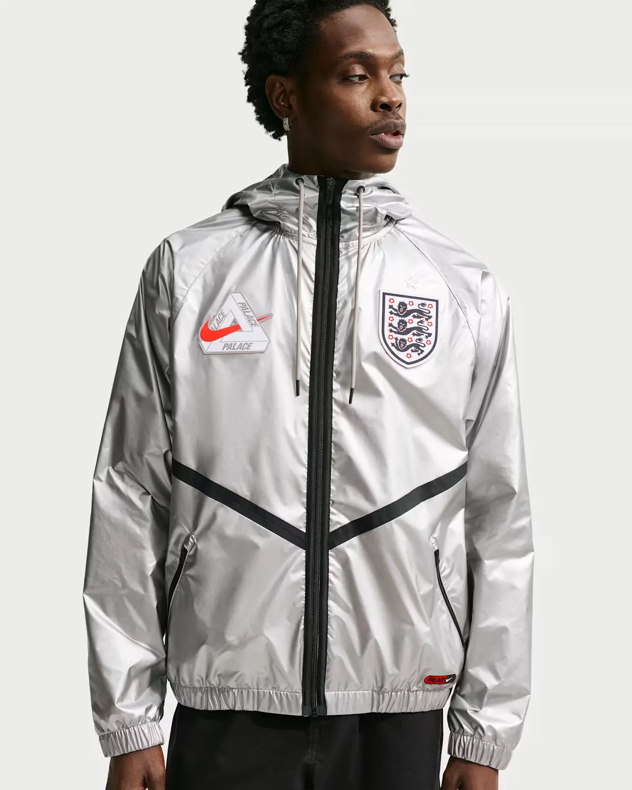 000000_Palace-x-England-x-Nike-Tracksuit-Jacket_METALLIC-GREY_IH1610-052_img2
