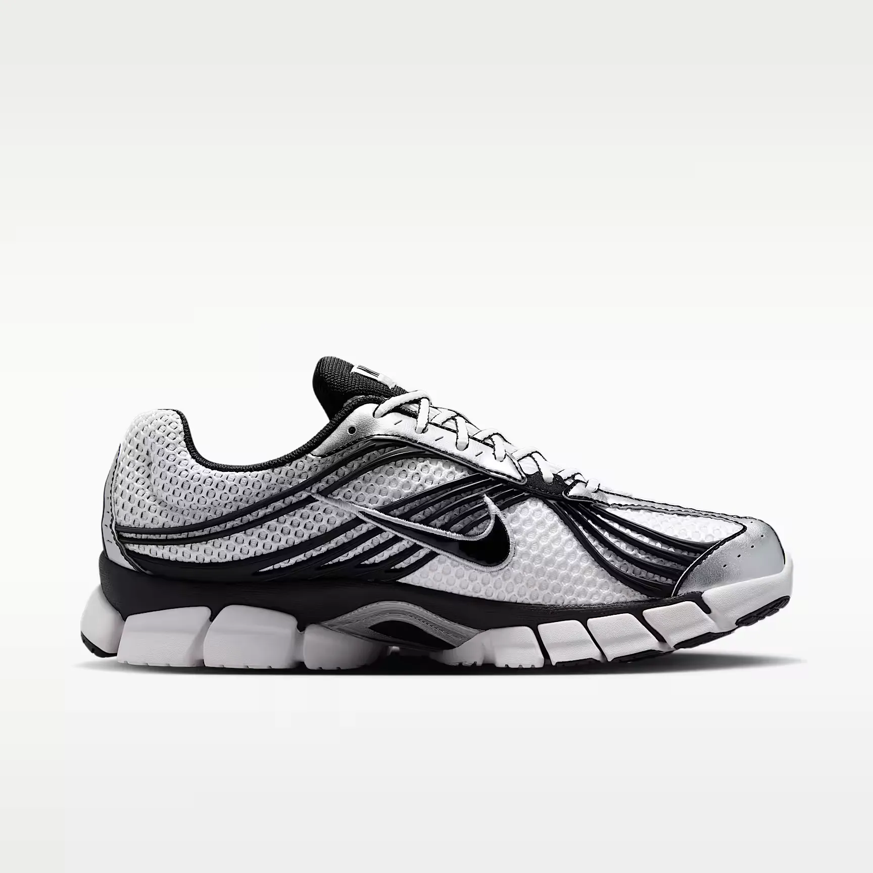 000000_Nike-Zoom-Skylon-11_Summit-White-Black_IU1869-101_img2