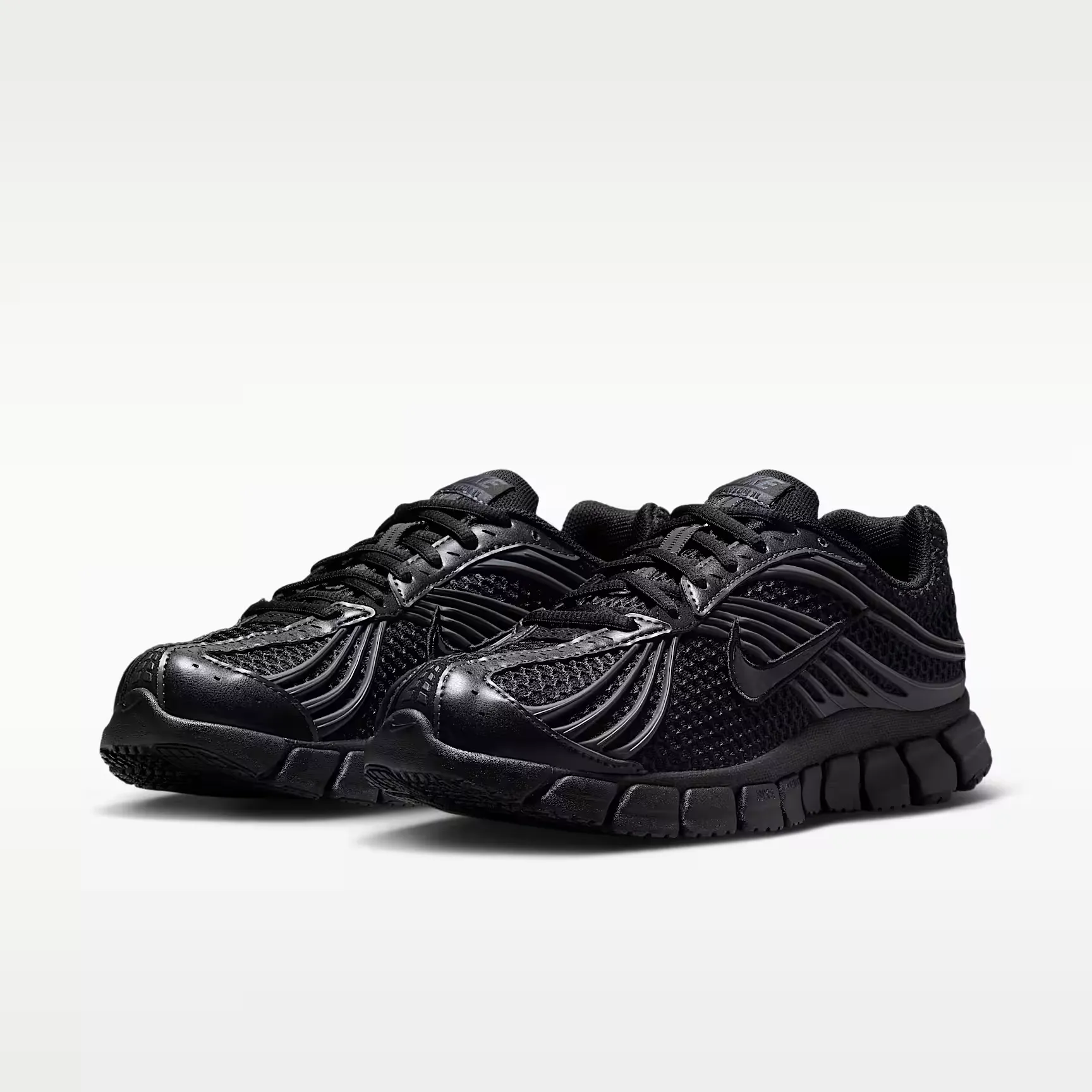000000_Nike-Zoom-Skylon-11-WMNS_Black-Anthracite_IU7360-002_img4