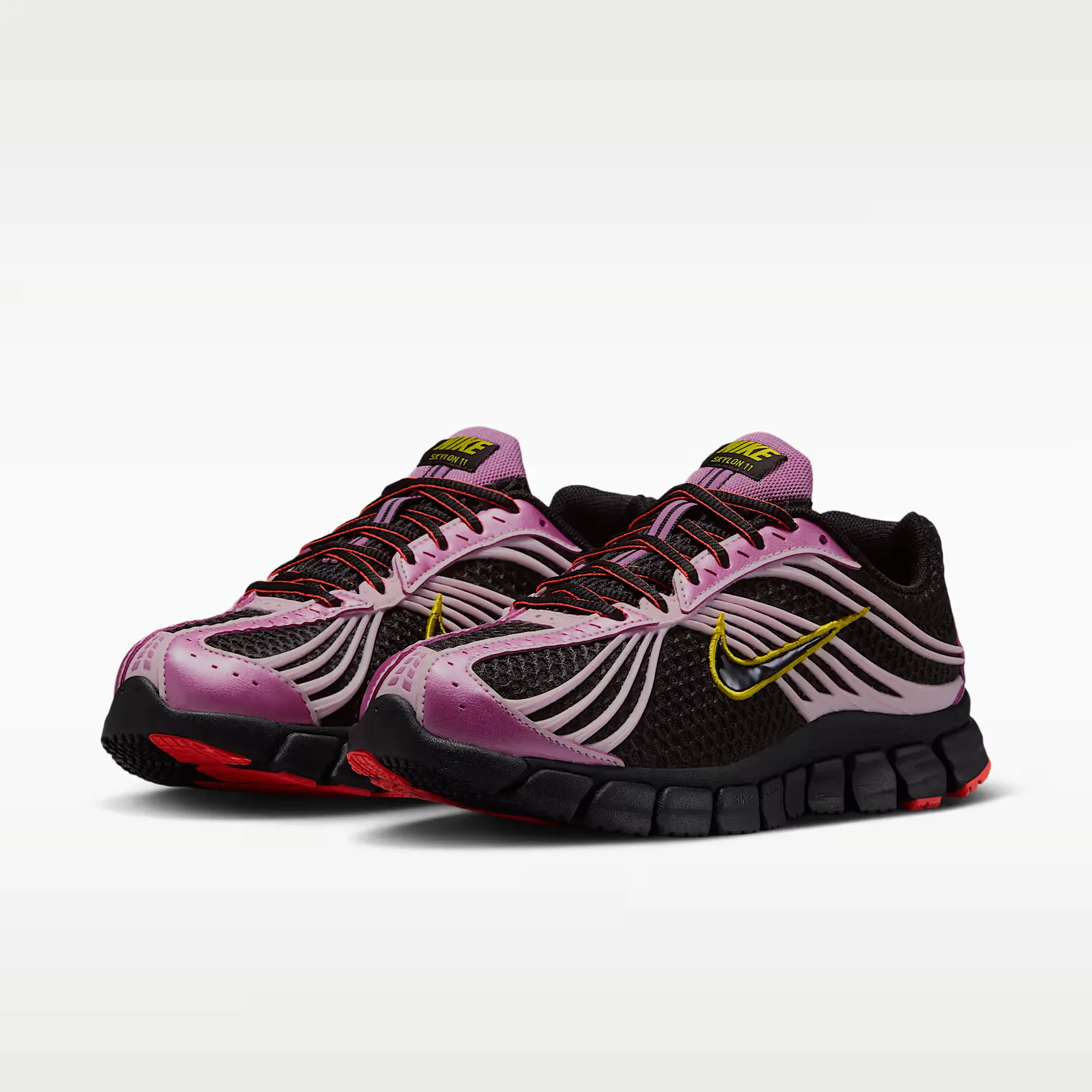 000000_Nike-Zoom-Skylon-11-WMNS_Black-Light-Magenta_IU7360-003_img4