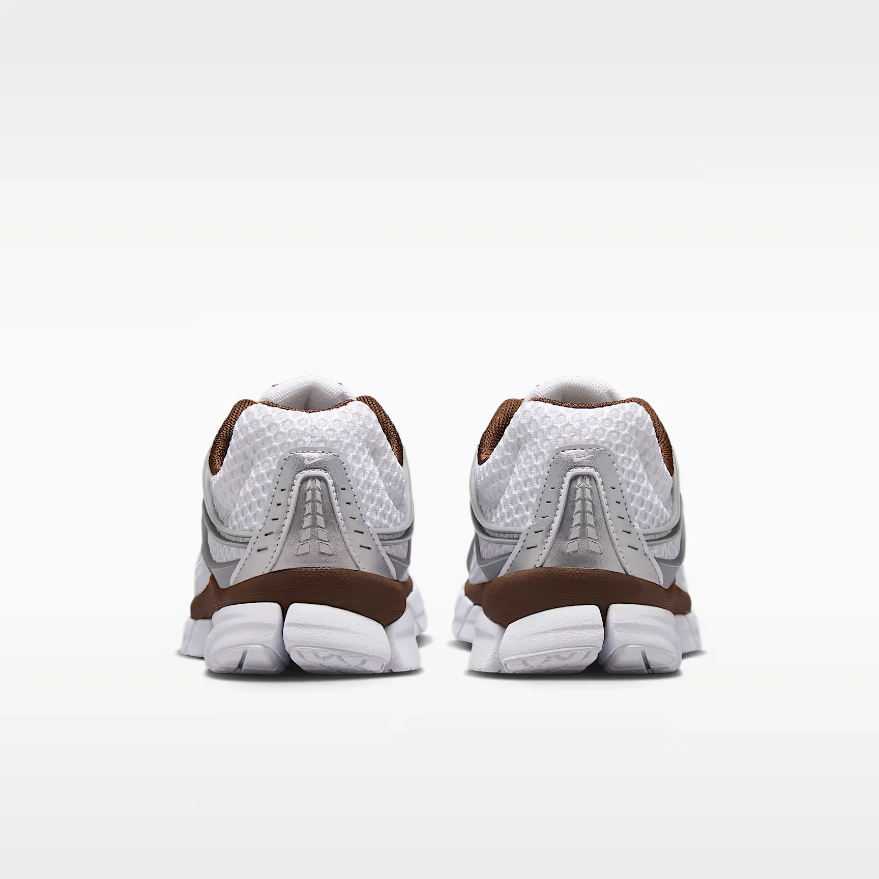 000000_Nike-Zoom-Skylon-11-WMNS_White-Cacao-Wow_IU7360-102_img5