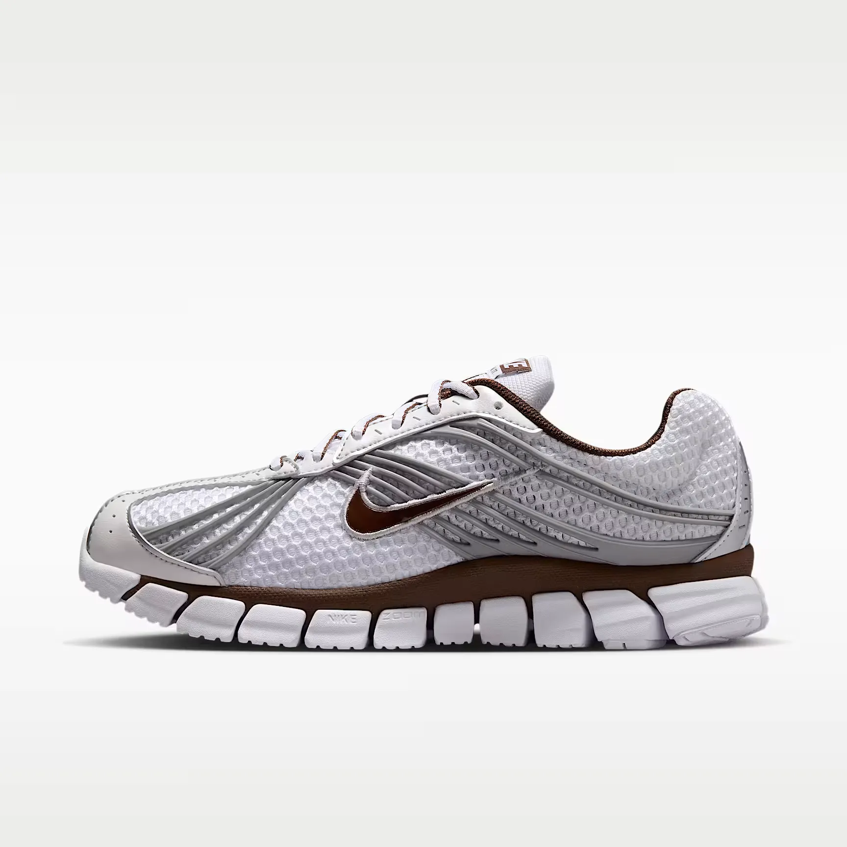 000000_Nike-Zoom-Skylon-11-WMNS_White-Cacao-Wow_IU7360-102_img0