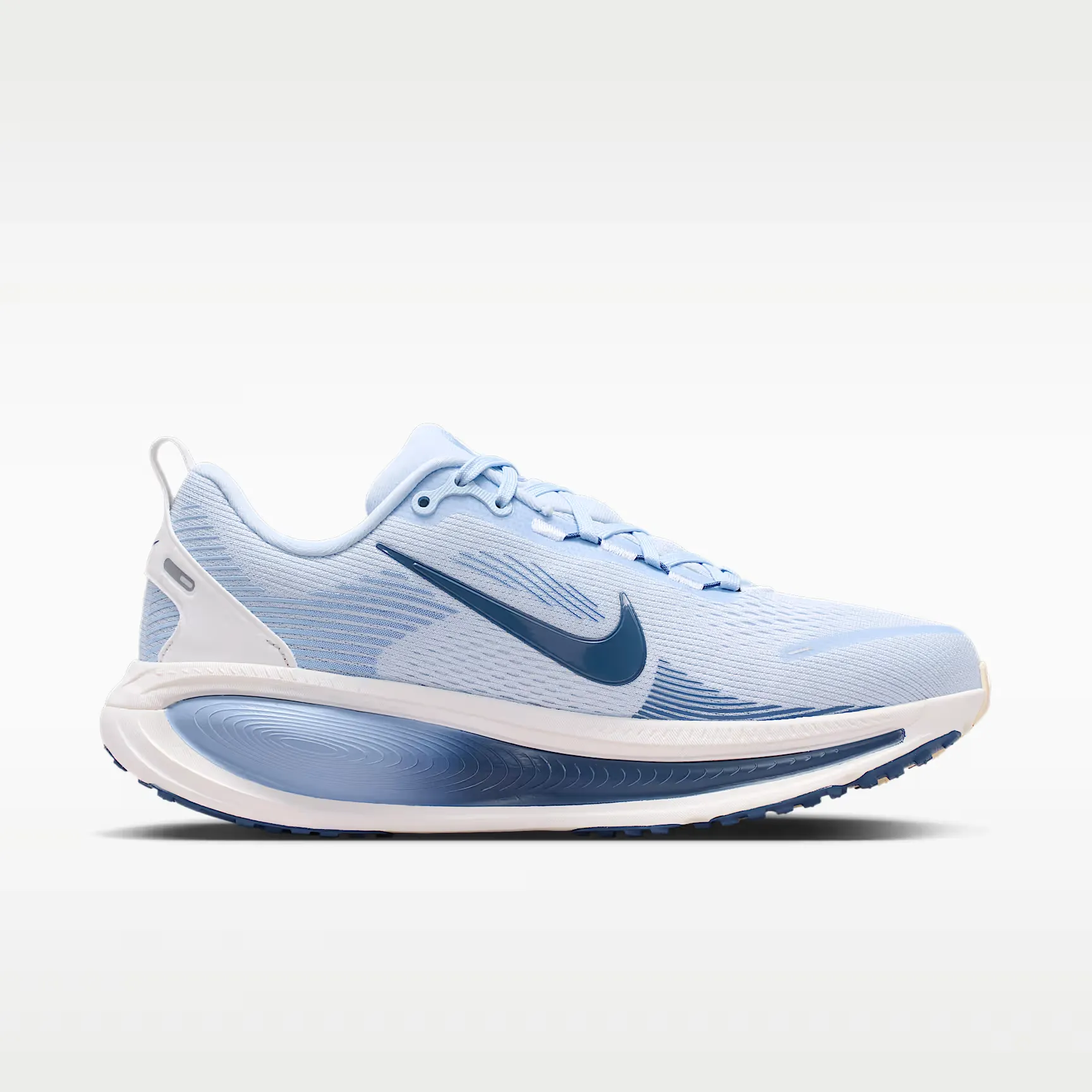 000000_Nike-Vomero-18-WMNS_Hydrogen-Blue-Aluminum_HM6804-402_img2