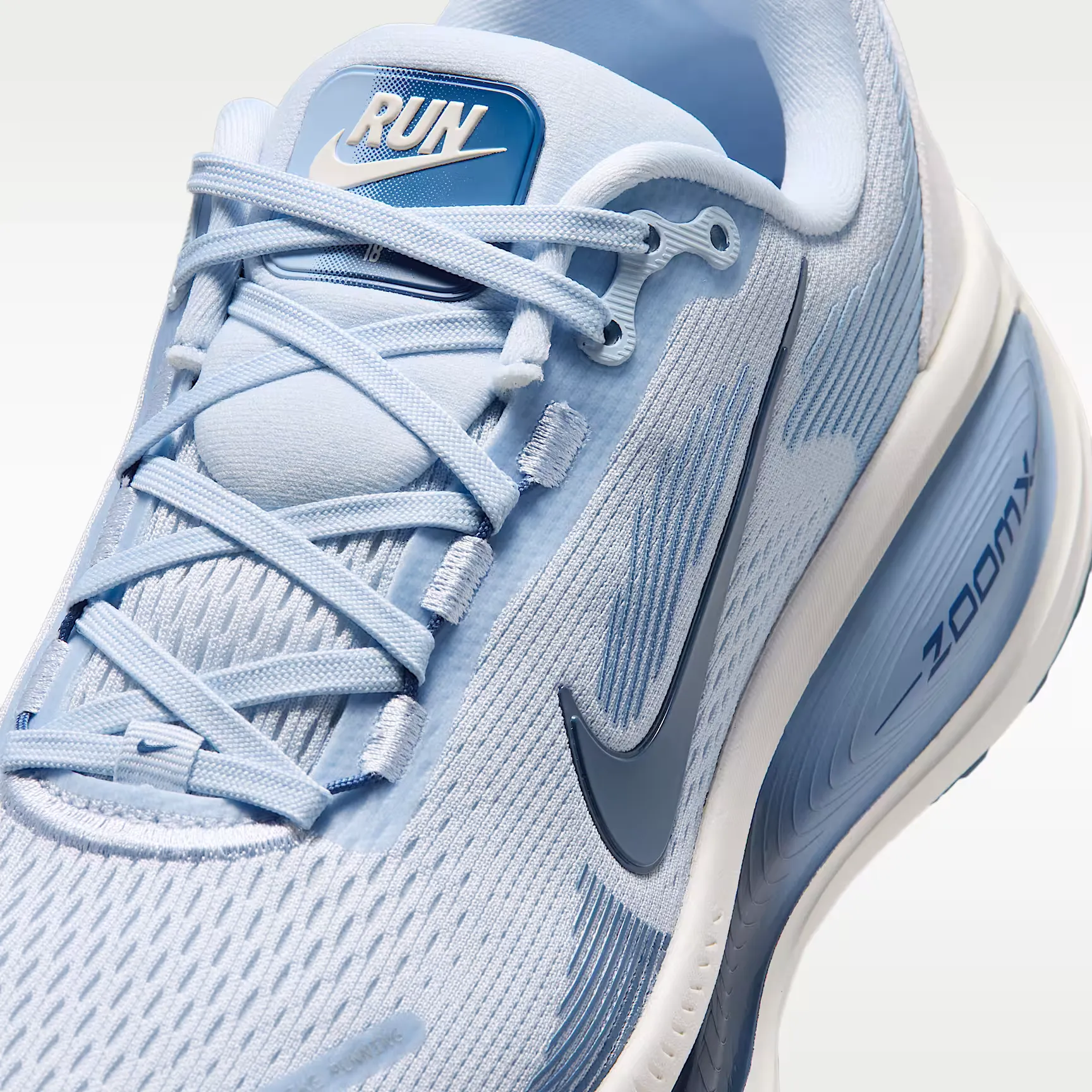 000000_Nike-Vomero-18-WMNS_Hydrogen-Blue-Aluminum_HM6804-402_img6