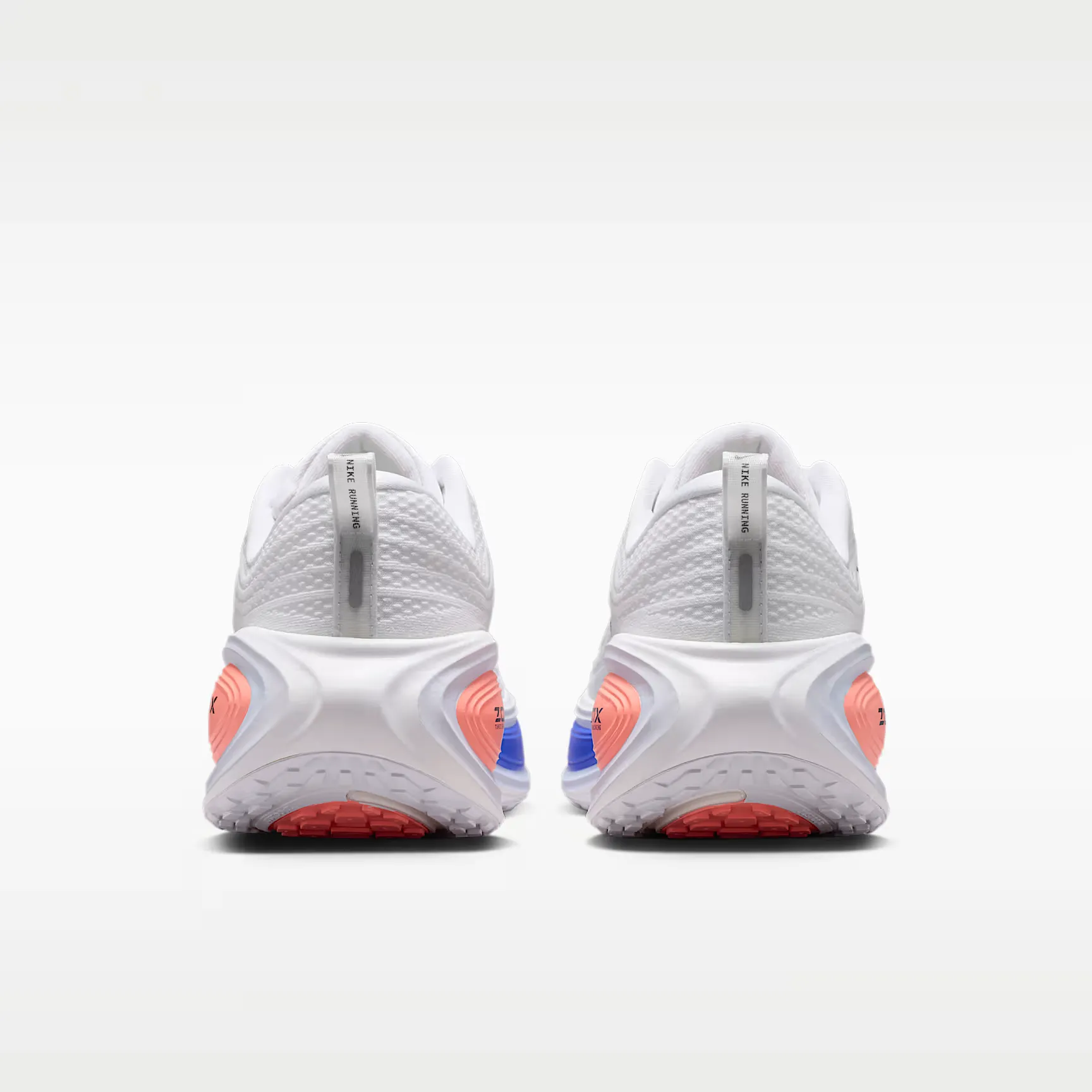 000000_Nike-Vomero-Plus_White-Atomic-Pink-Racer-Blue_HV8150-108_img5