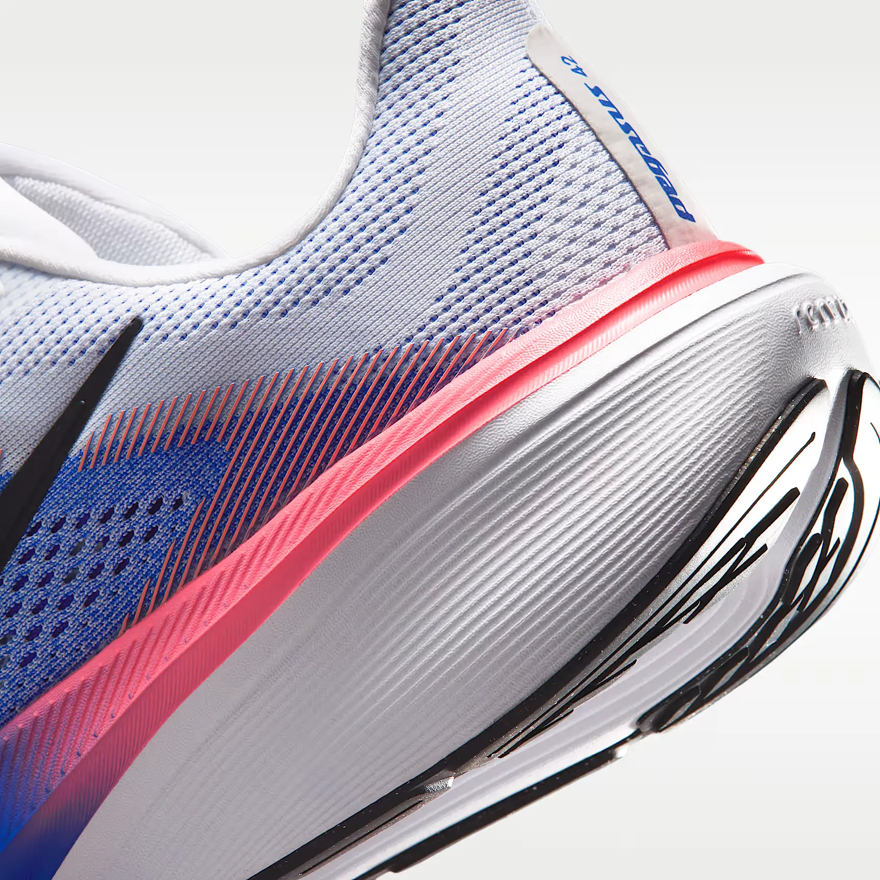 000000_Nike-Pegasus-42_White-Racer-Blue_IB1873-105_img7