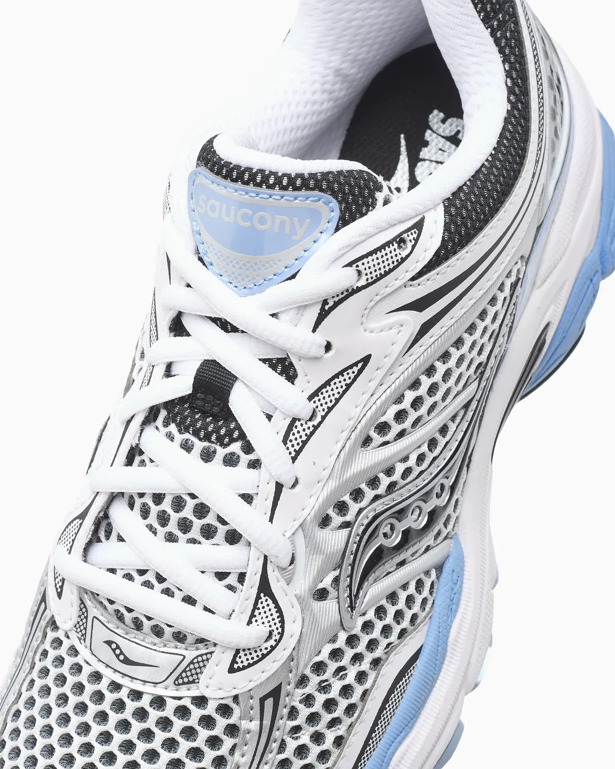 000000_Saucony-ProGrid-Omni-9_Blissful-White_S101245-1094_img1