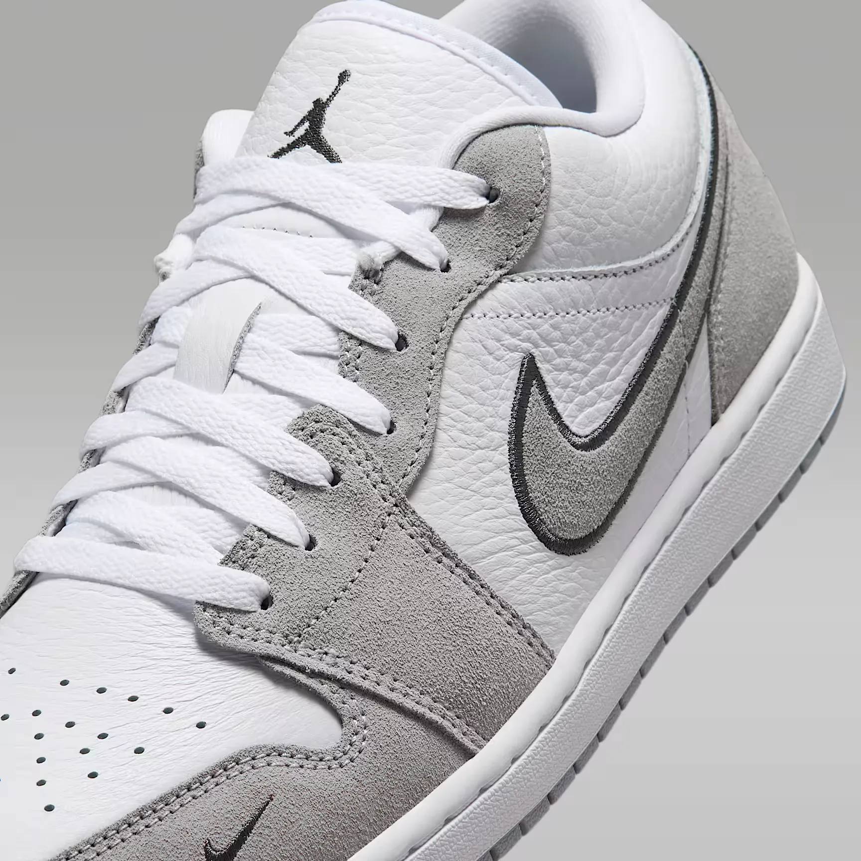 000000_Air-Jordan-1-Low-SE_White-Iron-Grey_IX3959-100_img6