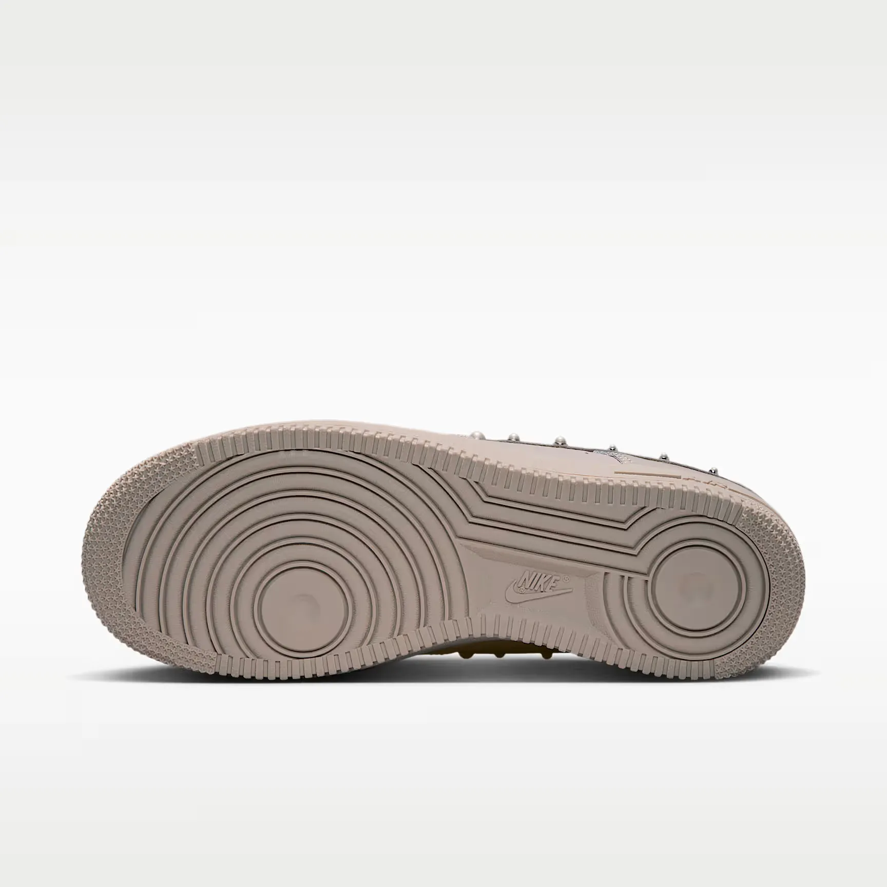 000000_Nike-Air-Force-1-'07-WMNS_Pearlized_IU7557-236_img1