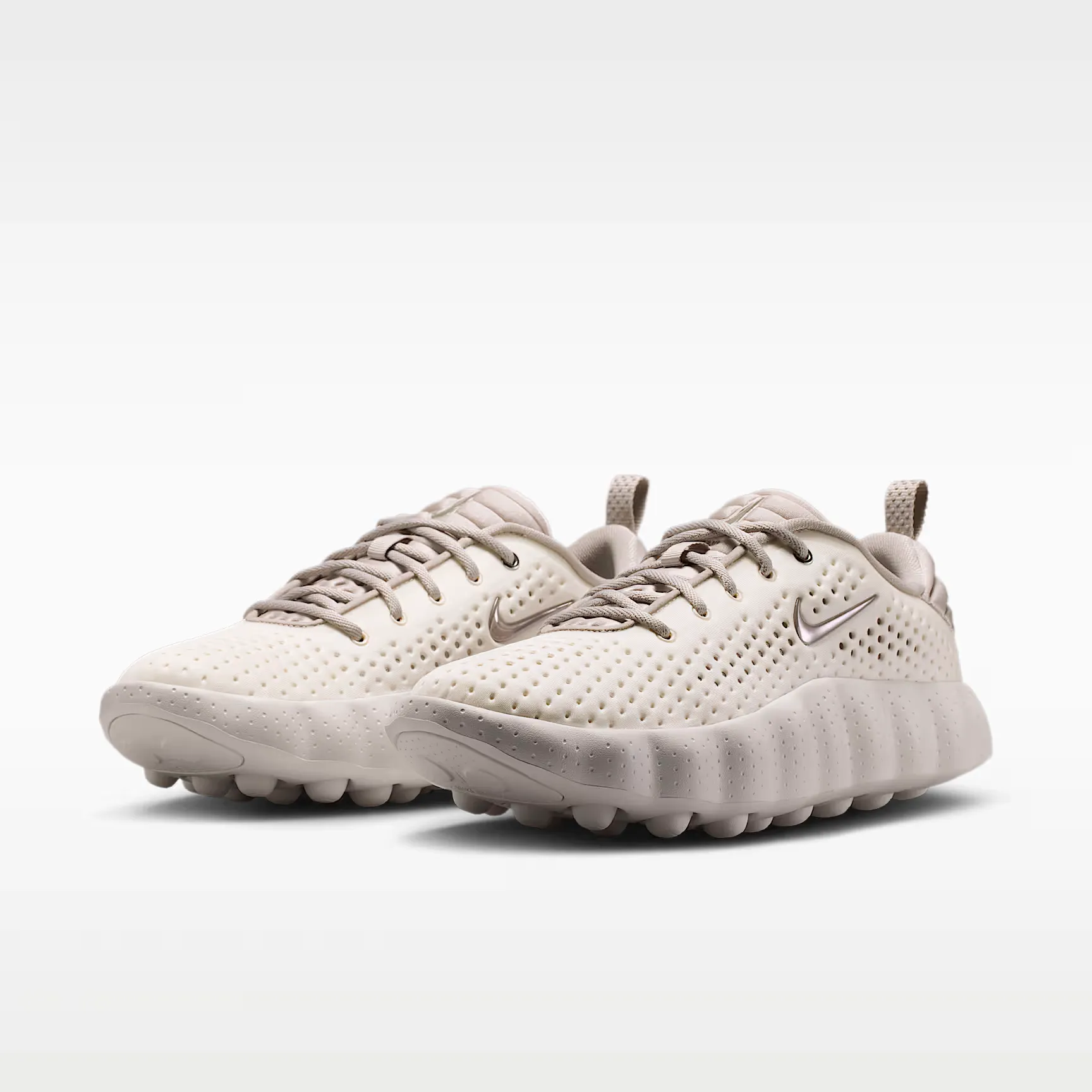 000000_Nike-Mind-002_Phantom_HQ4308-004_img4