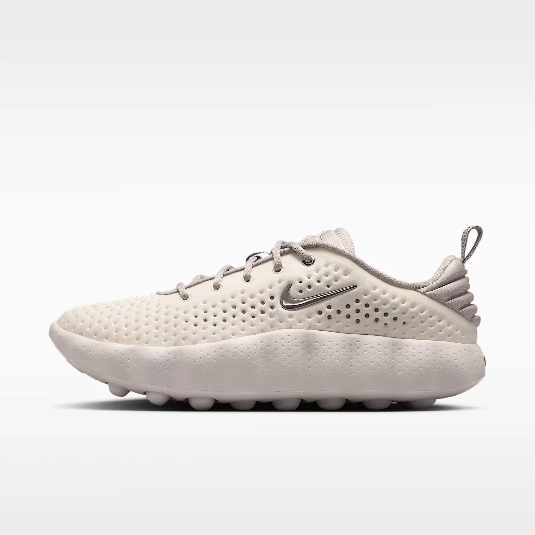 000000_Nike-Mind-002_Phantom_HQ4308-004_img0