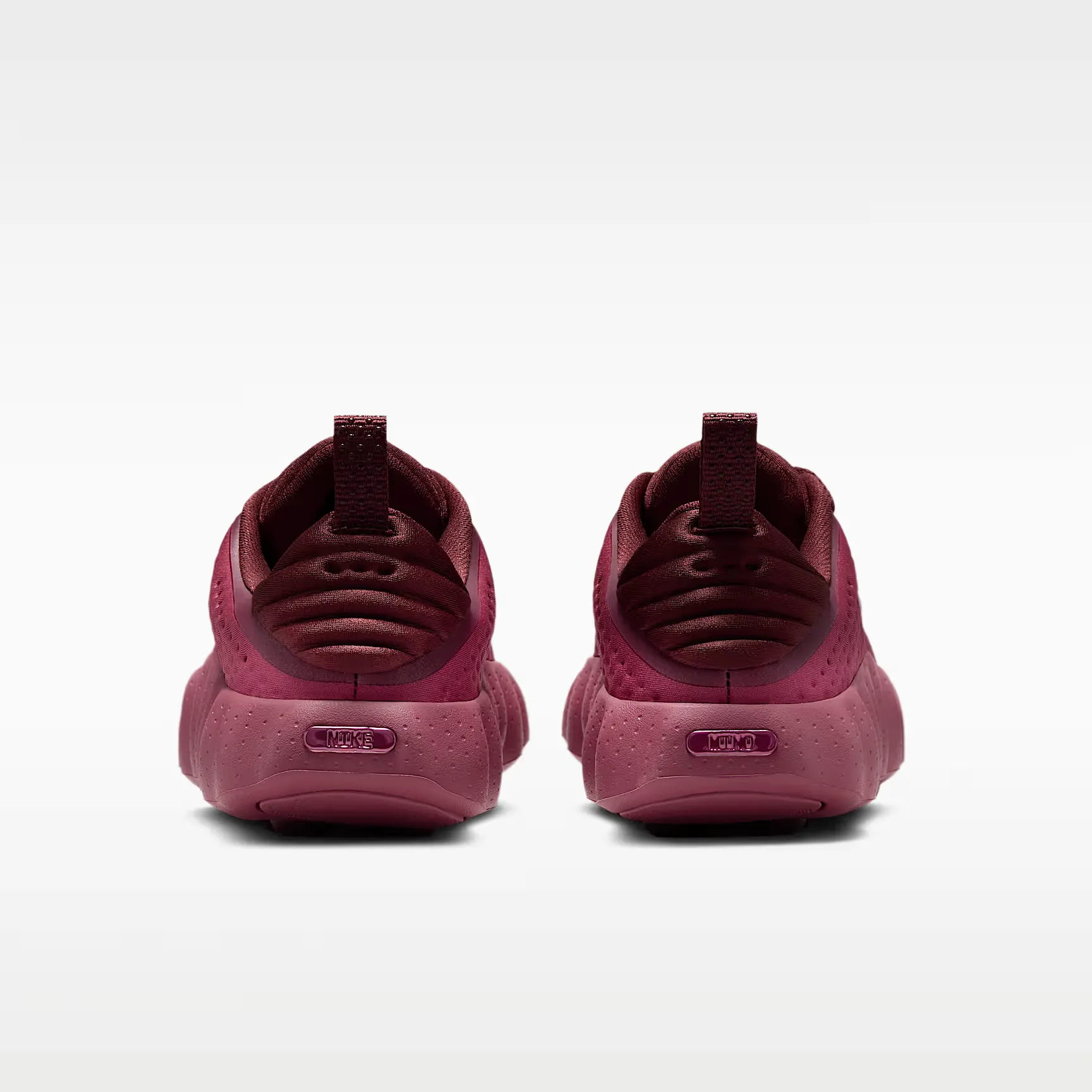 000000_Nike-Mind-002-WMNS_Pink-Smoke_HQ4310-600_img5