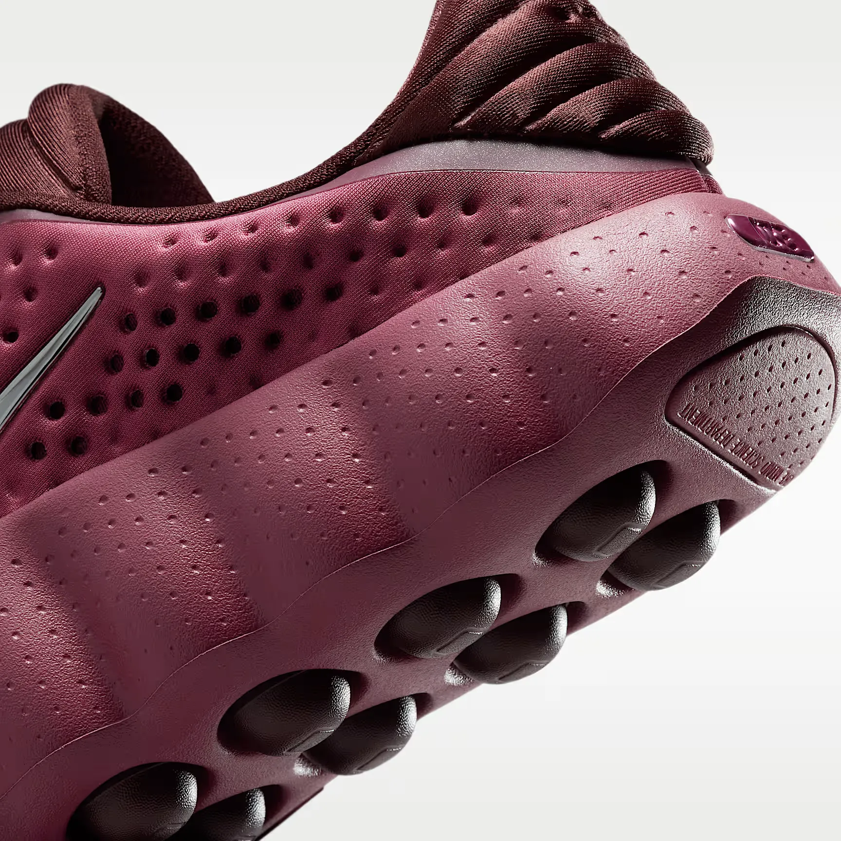 000000_Nike-Mind-002-WMNS_Pink-Smoke_HQ4310-600_img8