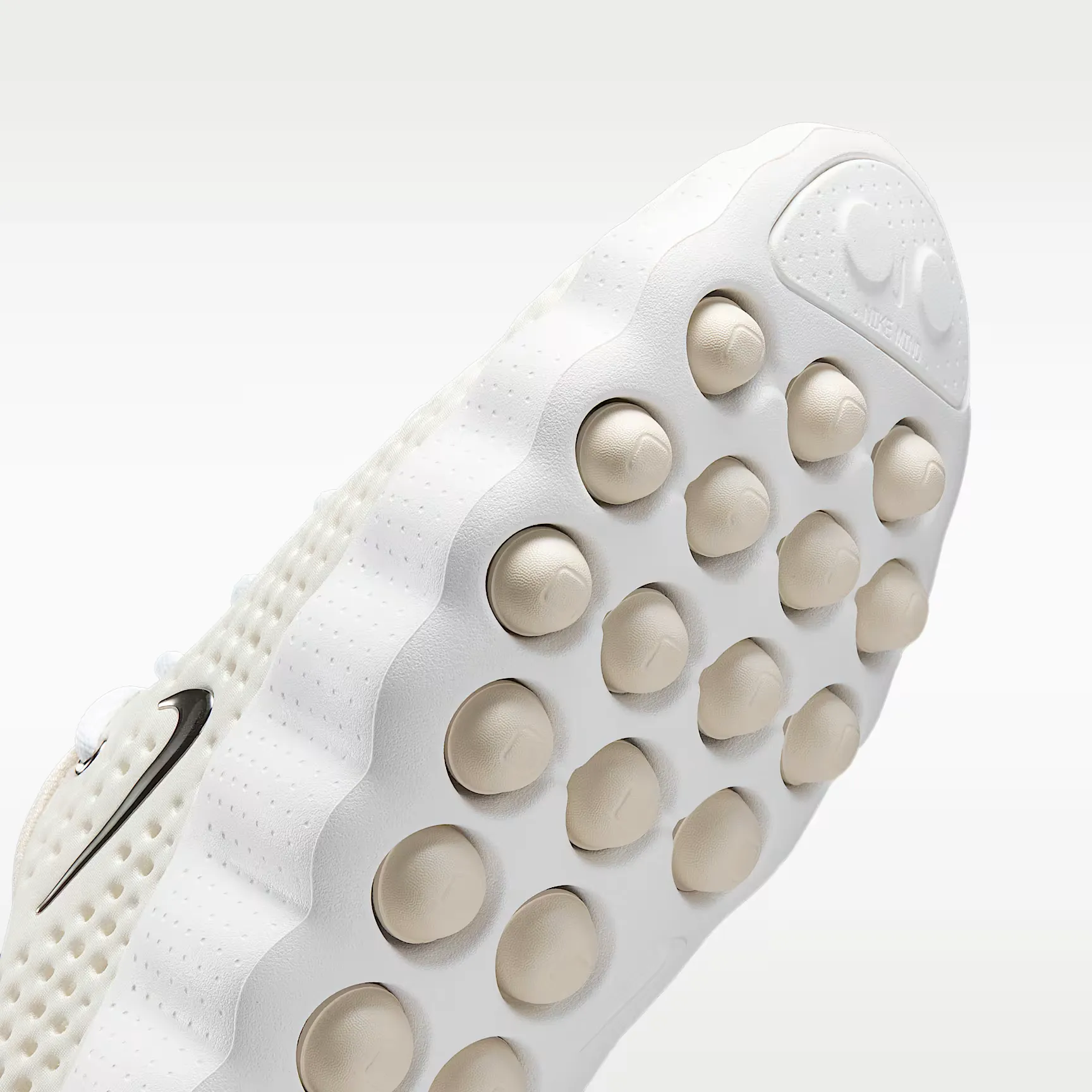 000000_Nike-Mind-002-WMNS_Summit-White_HQ4310-101_img6