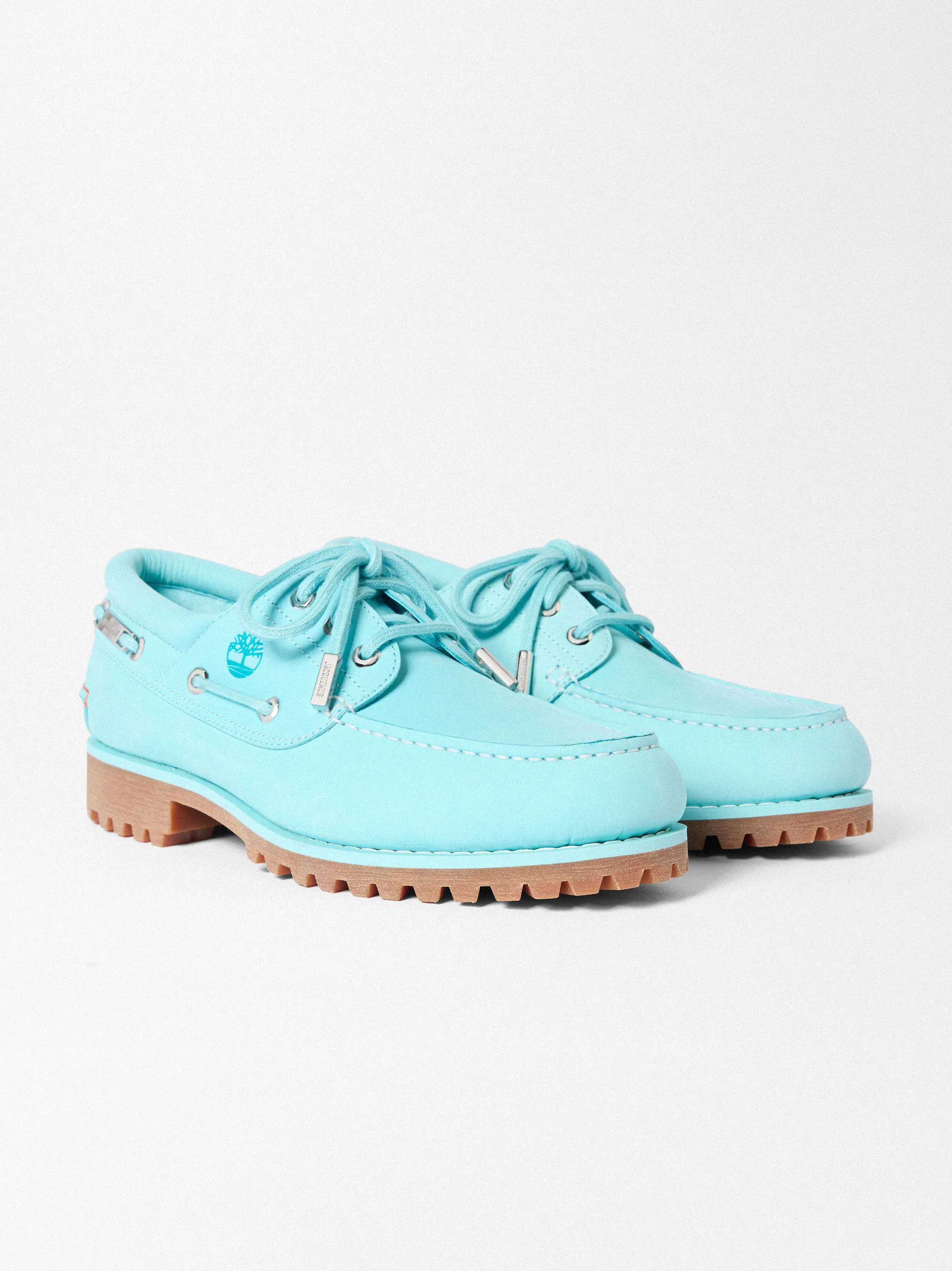000000_Jacquemus-x-Timberland-3-Eye-Classic-Lug-Boat-Shoe_LAGOON-BLUE_FOM00192AC08C08340_img1