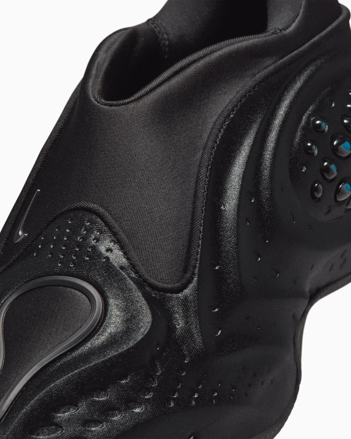 000000_Nike-First-Sight-WMNS_Black_HQ2410-001_img6