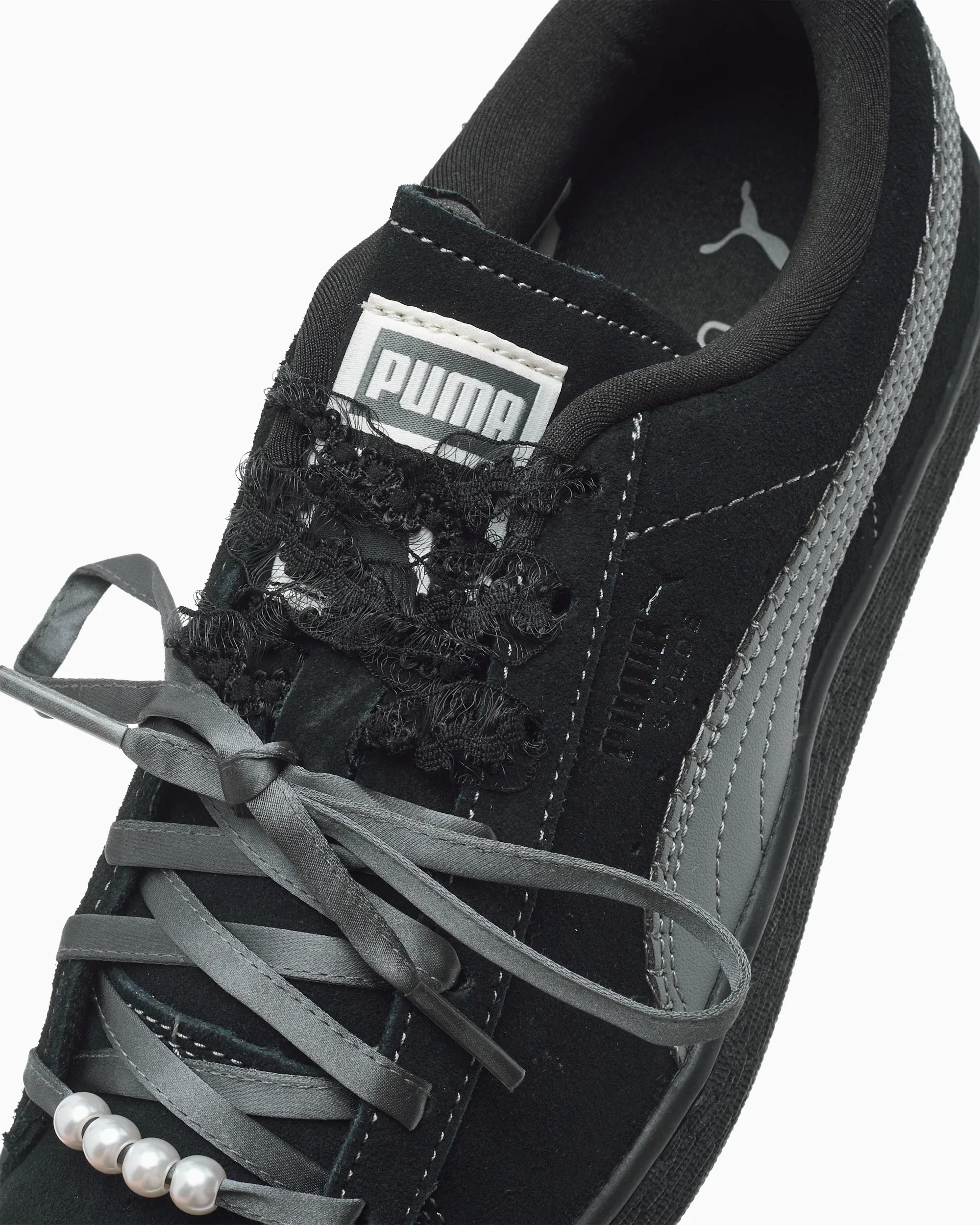 000000_Puma-Suede-WMNS_Puma-Black-Steel-Gray_408330-03_img1