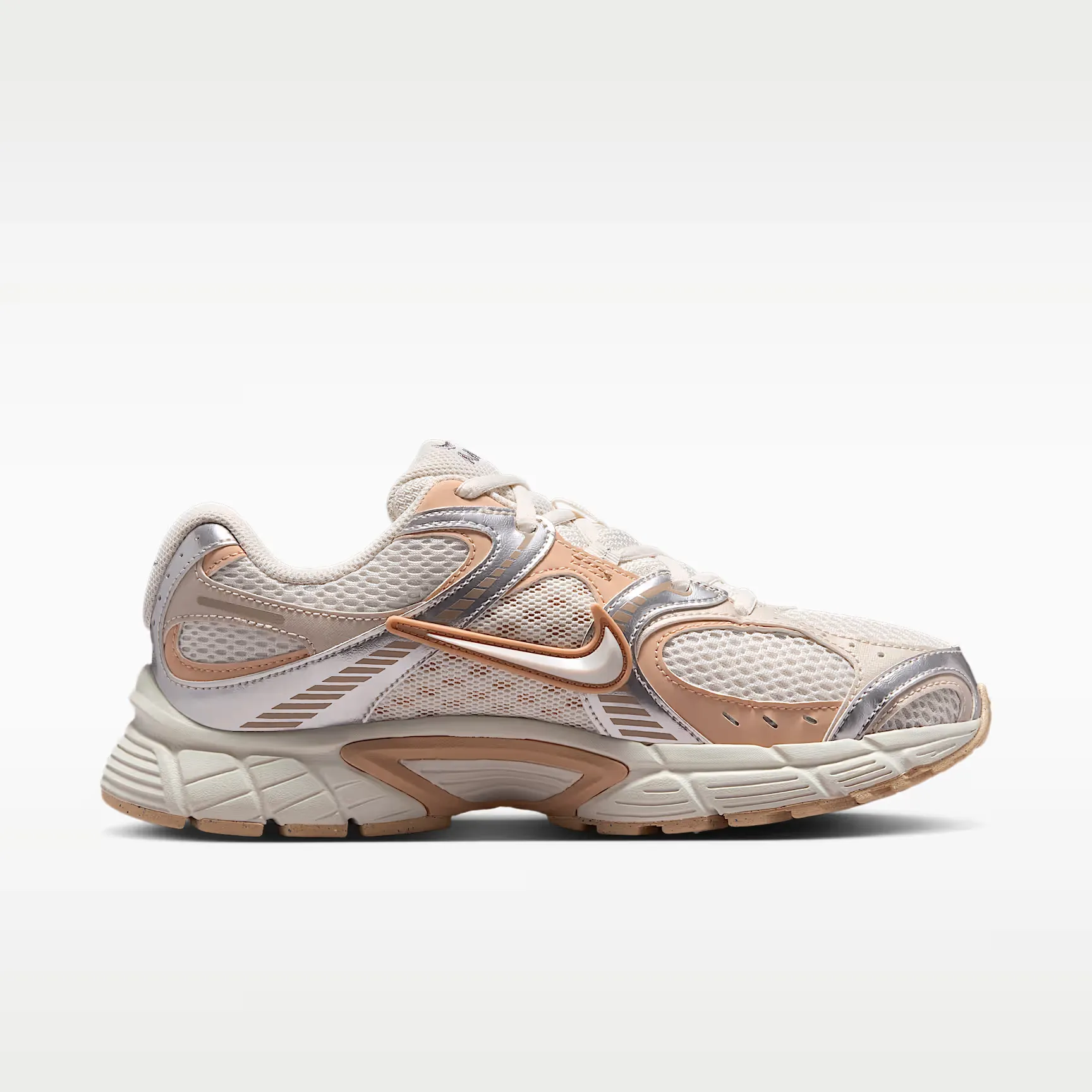 000000_Nike-V5-RNR-WMNS_Phantom-Chalk_HQ7901-012_img2