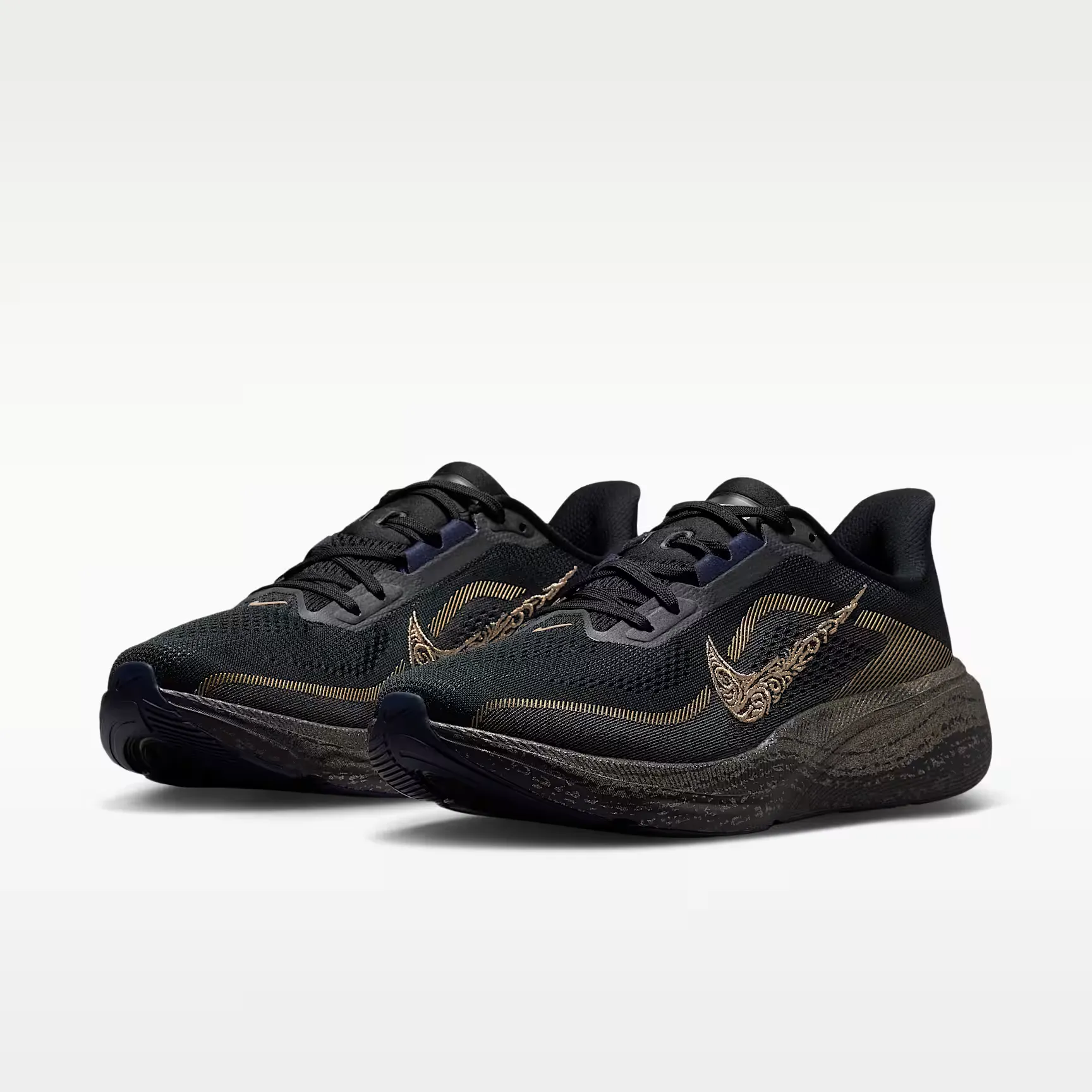000000_Nike-Air-Zoom-Pegasus-42-WMNS_Keely-Hodgkinson_IR7192-001_img4
