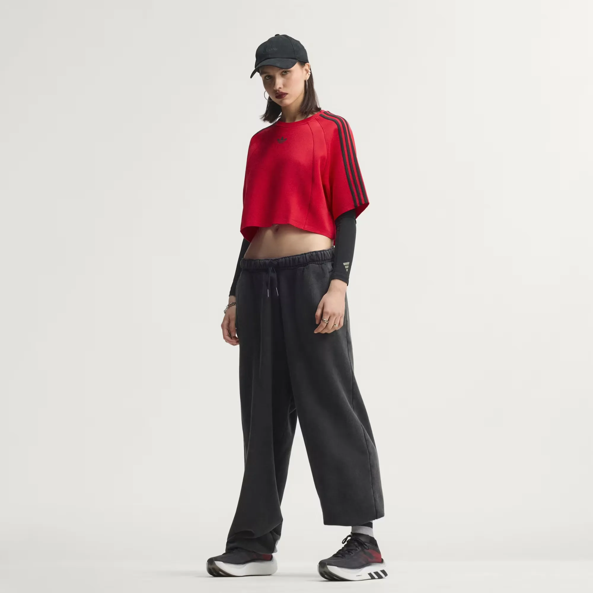 000000_adidas-Hyperboost-EPHR-LT_Core-Black-Solar-Red_KZ8509_img9
