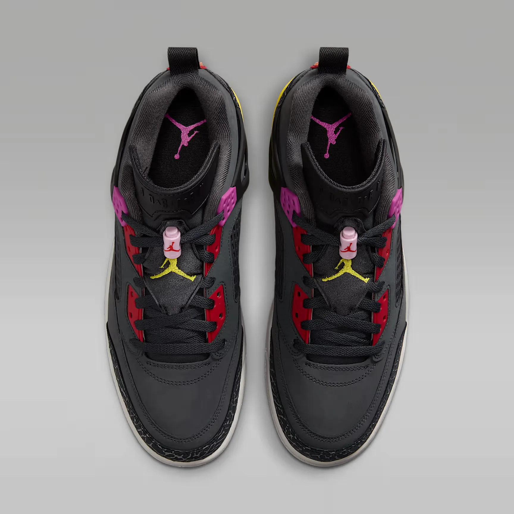 000000_Jordan-Spizike-Low_Anthracite-University-Red_FQ1759-013_img3
