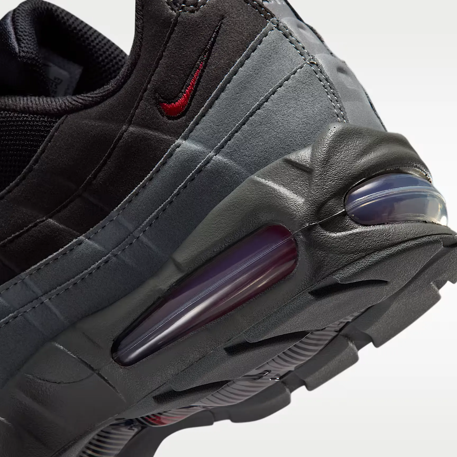 000000_Nike-Air-Max-95-Big-Bubble_Black-Sapphire_HM4740-015_img7