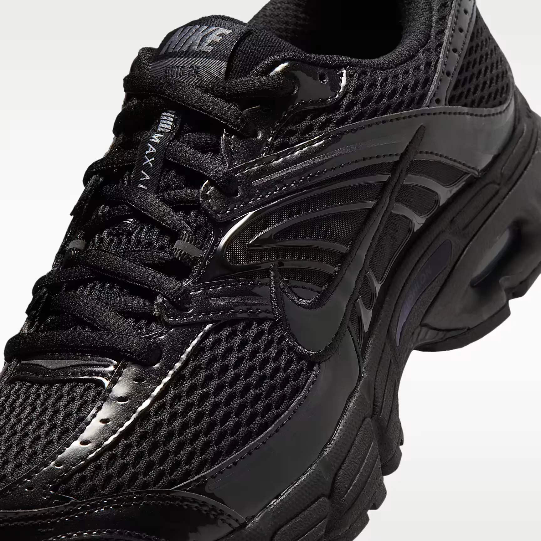 000000_Nike-Air-Max-Moto-2K-WMNS_Black-Iron-Grey_HQ2056-012_img6