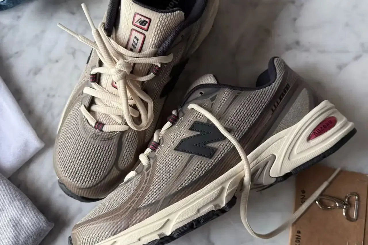 000000_JJJJound-x-New-Balance-740N_Mushroom_M740JJJ_img0