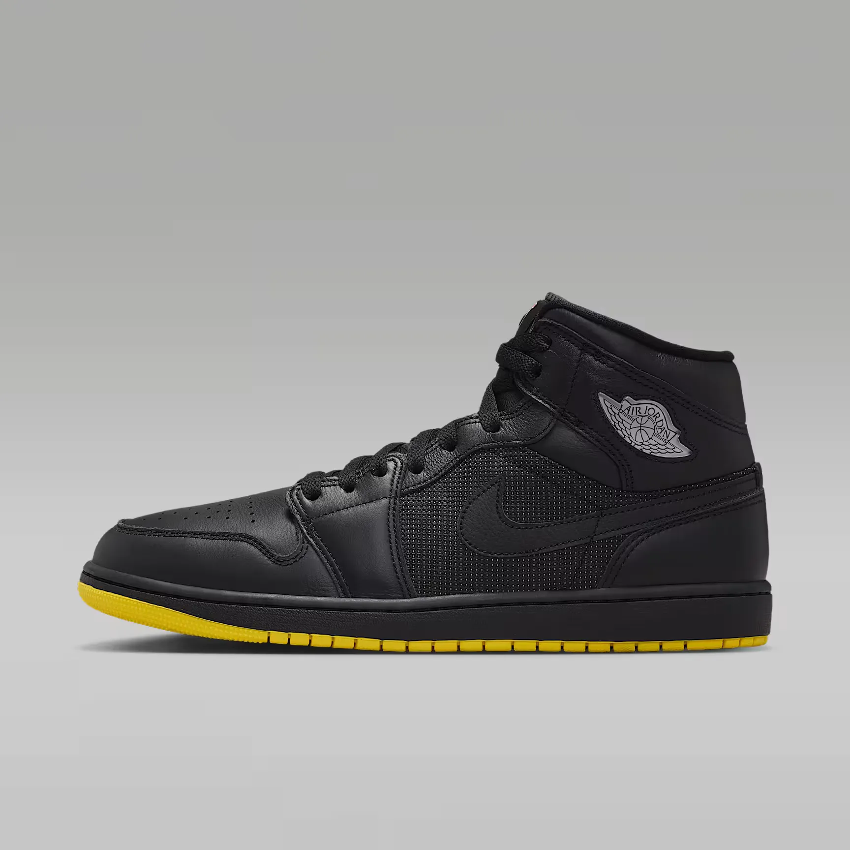 000000_Air-Jordan-1-Mid-SE_Comic-Book_IO2052-001_img0