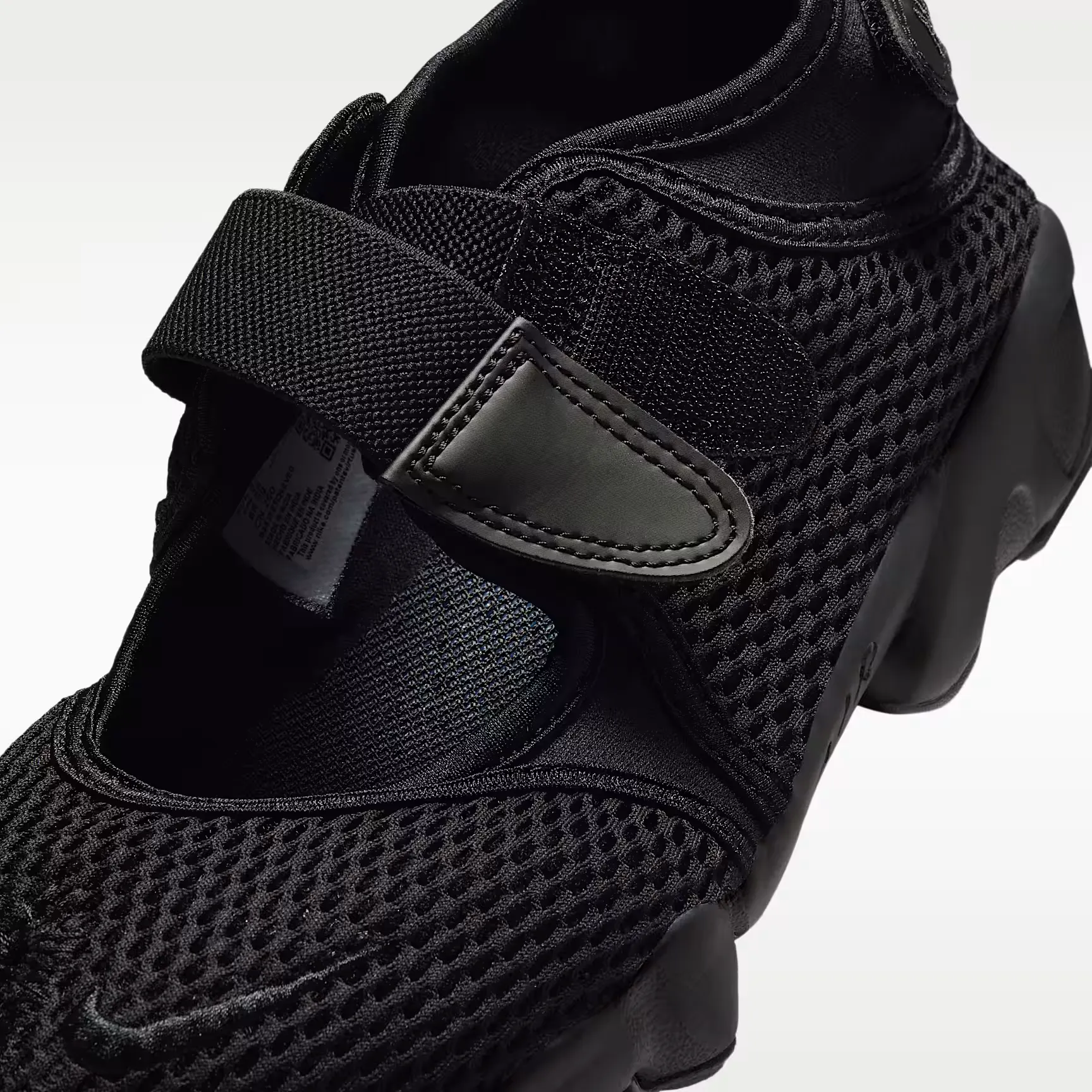 000000_Nike-Air-Rift-WMNS_Black_IW8074-001_img6