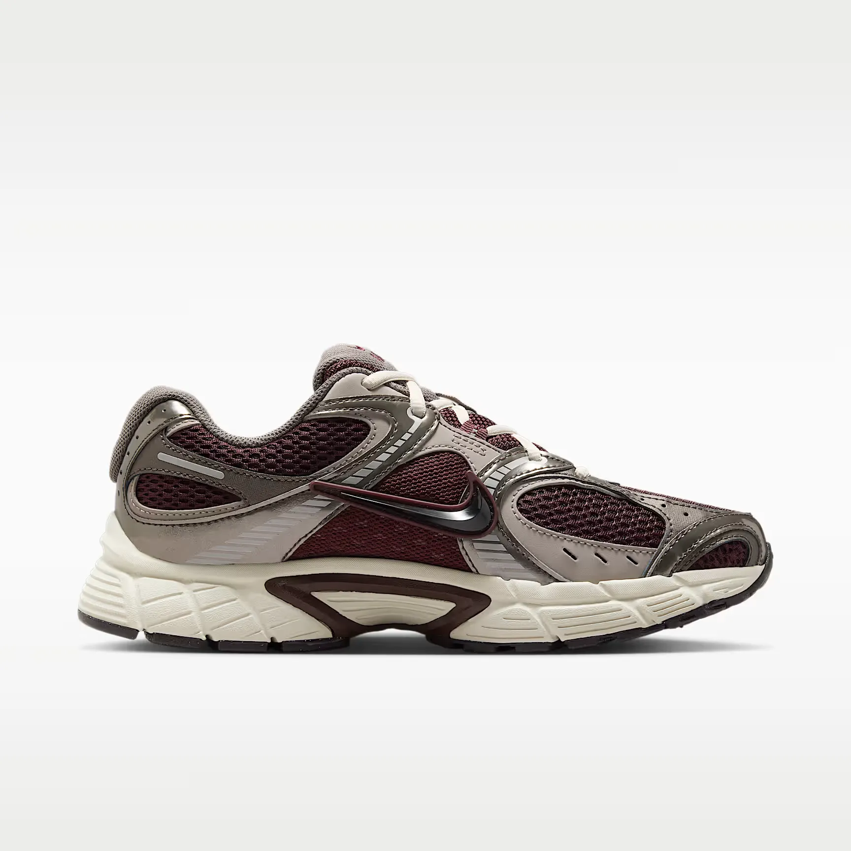 000000_Nike-V5-RNR-WMNS_Burgundy-Crush-College-Grey_HQ7901-602_img2
