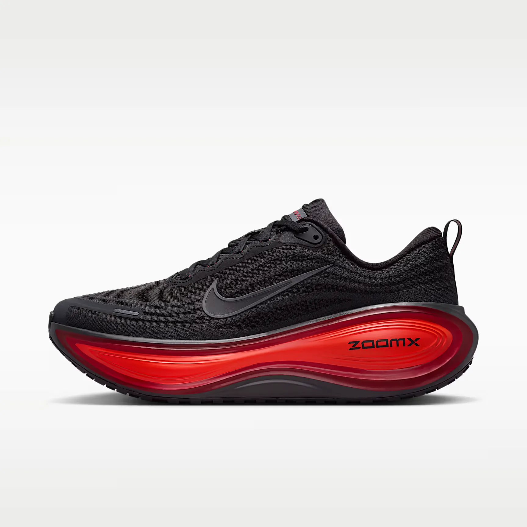 000000_Nike-Vomero-Plus_Anthracite-Black-Bright-Crimson_HV8150-017_img0