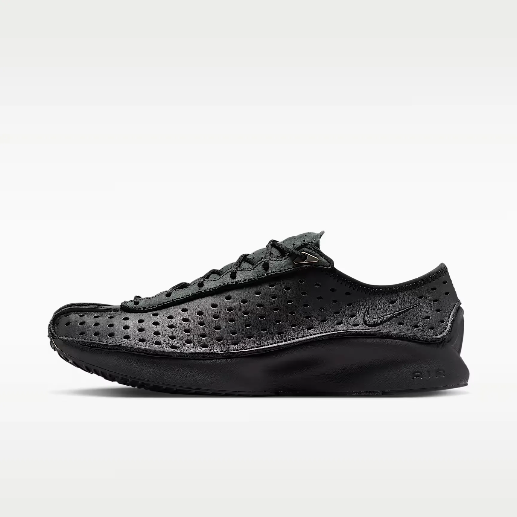 000000_Nike-Air-Superfly-WMNS_Triple-Black_II5345-001_img0