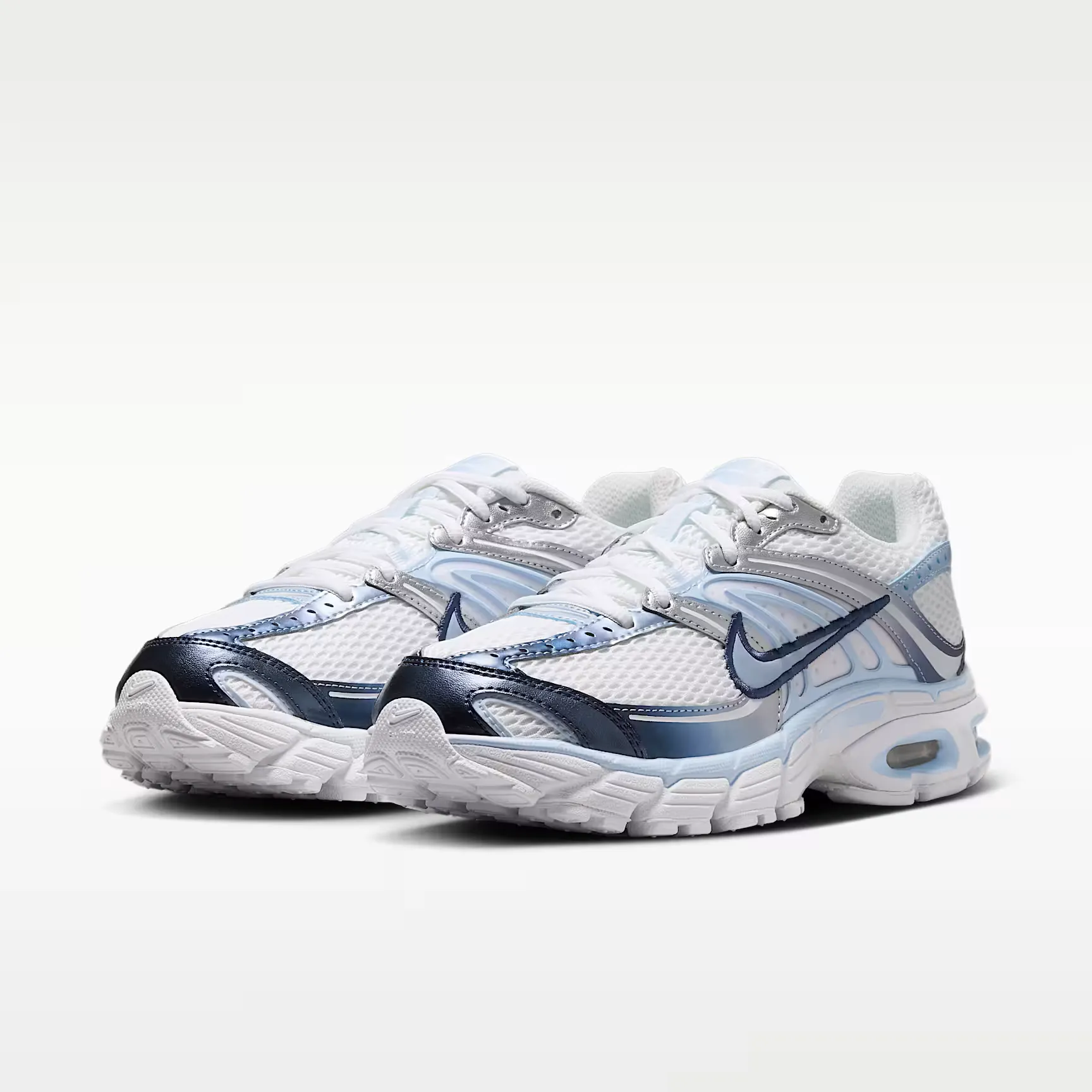000000_Nike-Air-Max-Moto-2K-WMNS_White-Metallic-Silver_IH7803-100_img4