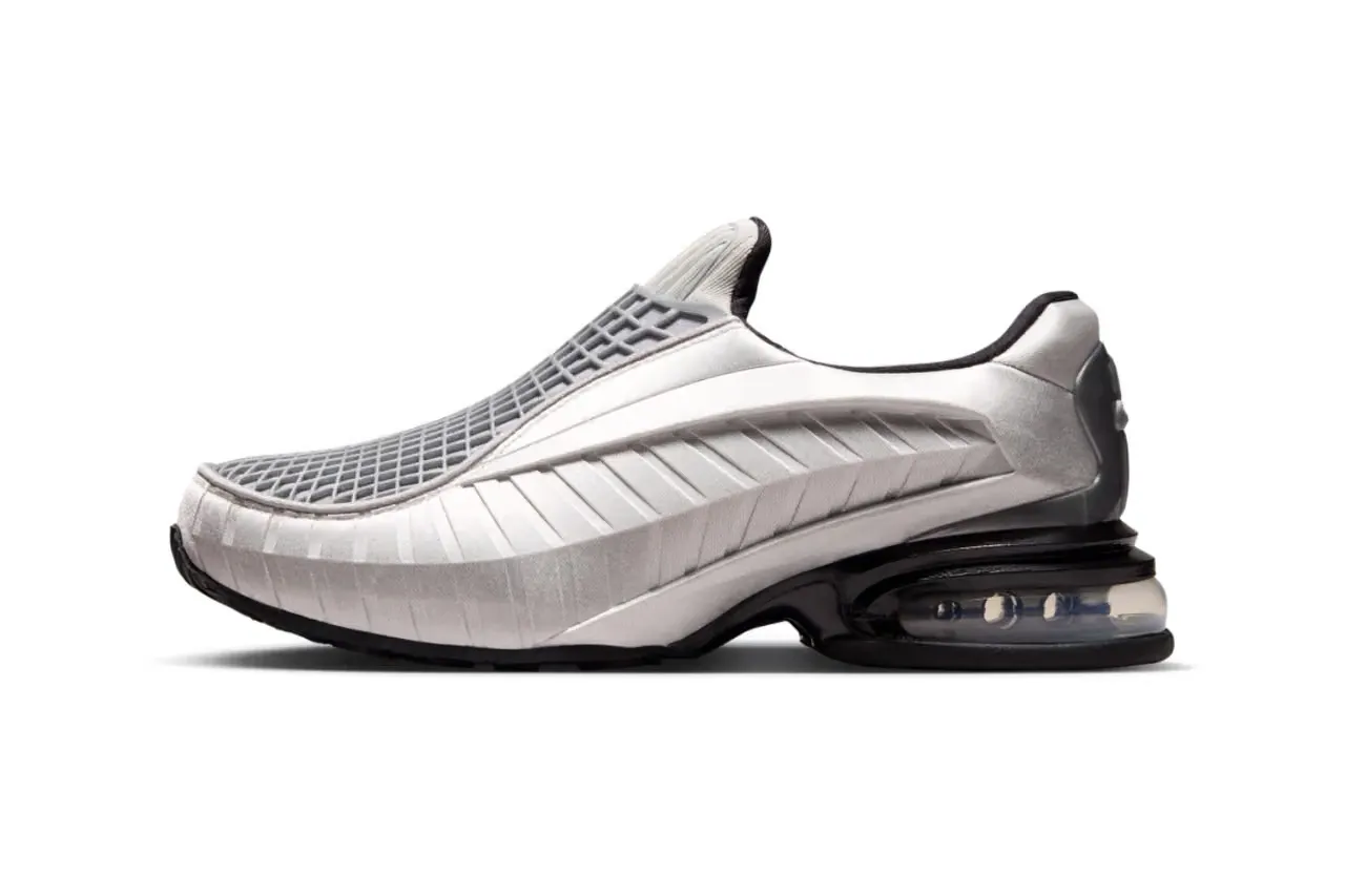 000000_Nike-Air-Max-Dolce-WMNS_Metallic-Silver-Black_IB4527-001_img0