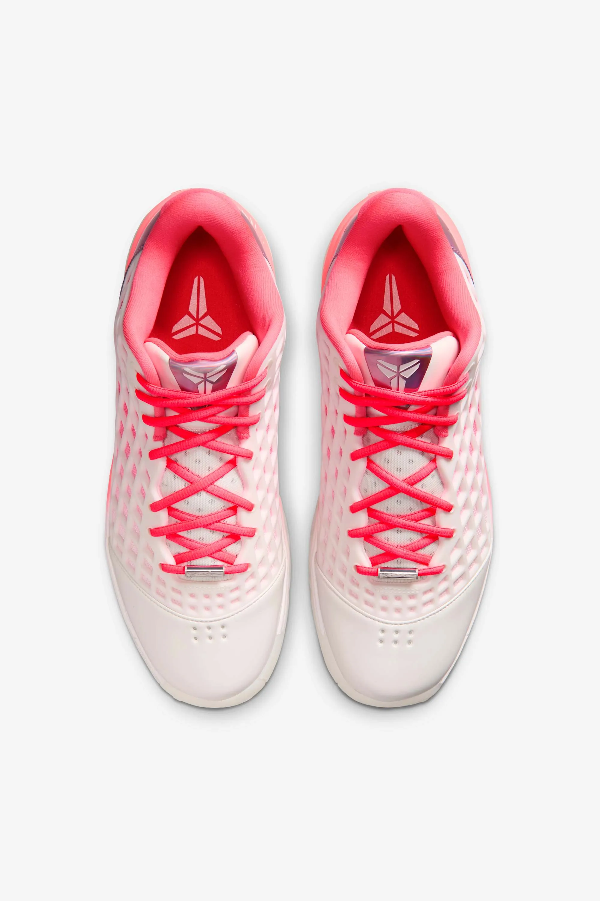 000000_Nike-Kobe-III-Low-Protro_Wnba-All-Star_IQ3917-100_img4