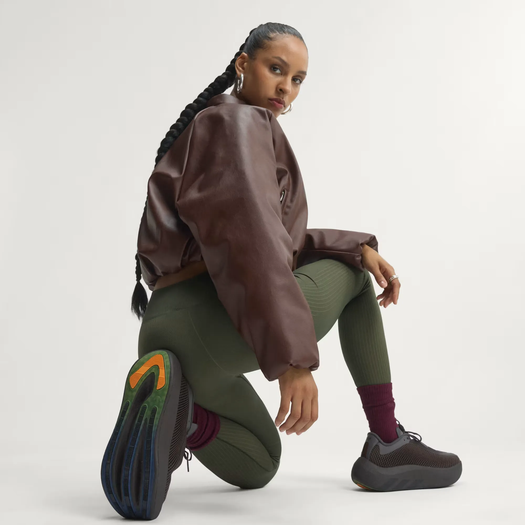 000000_adidas-Hyperboost-EPHR_Night-Brown-Utility-Black_LA5973_img5