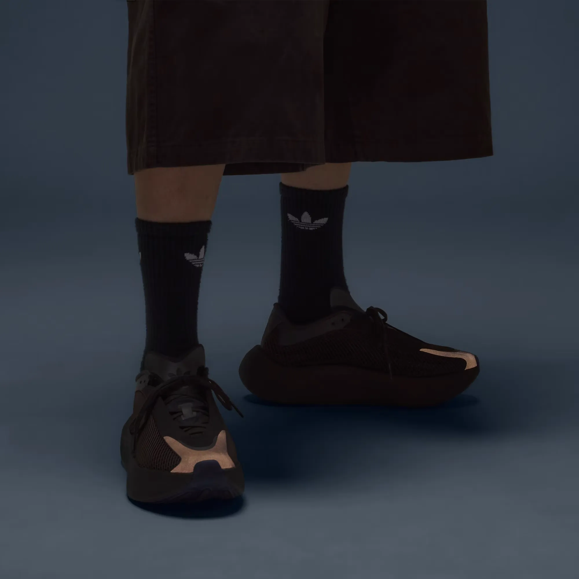 000000_adidas-Hyperboost-EPHR_Night-Brown-Utility-Black_LA5973_img9