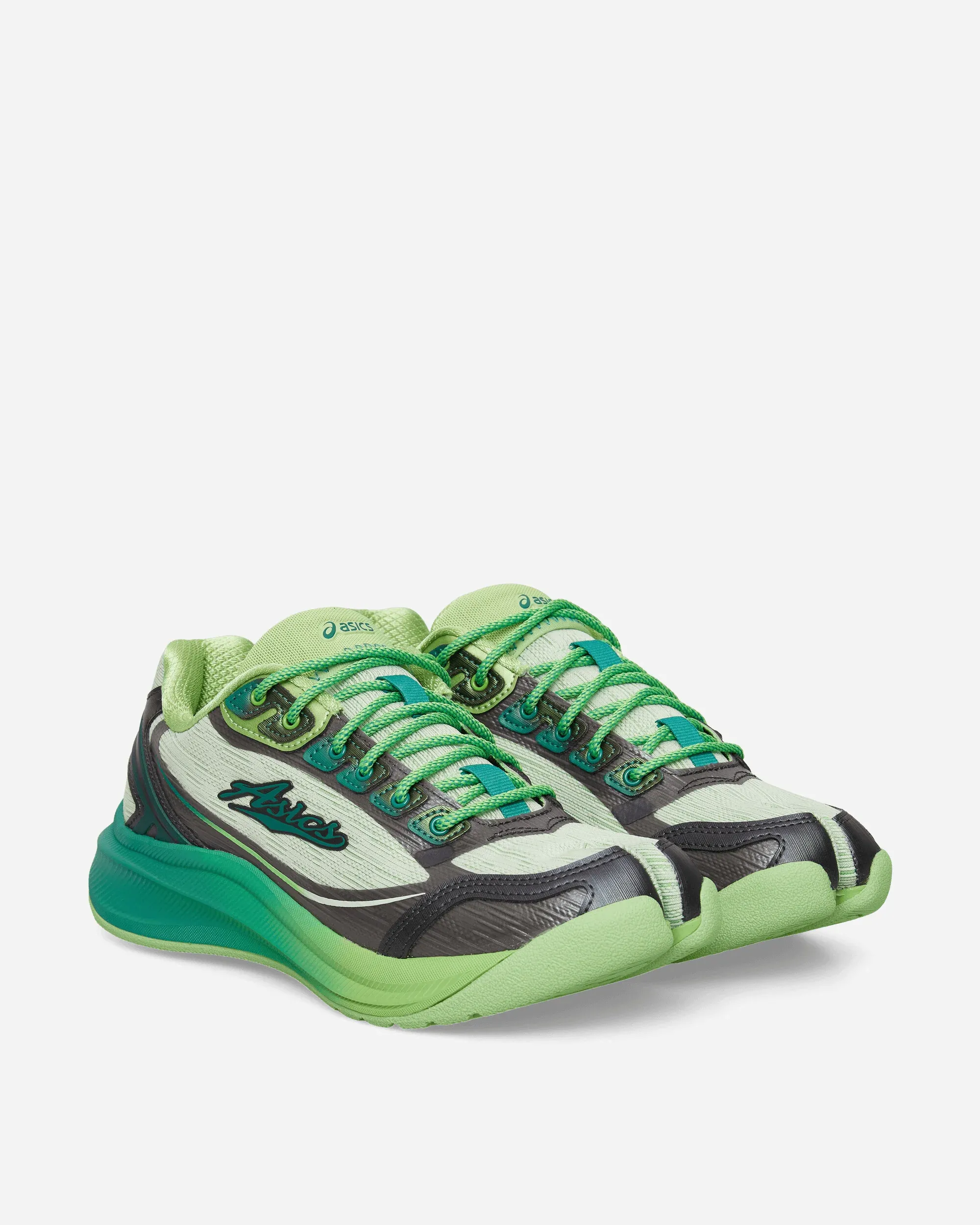 000000_Kiko-Kostadinov-x-Asics-Ilargi-FF_Sage-Frost-Tatami-Green_1203B111-300_img1