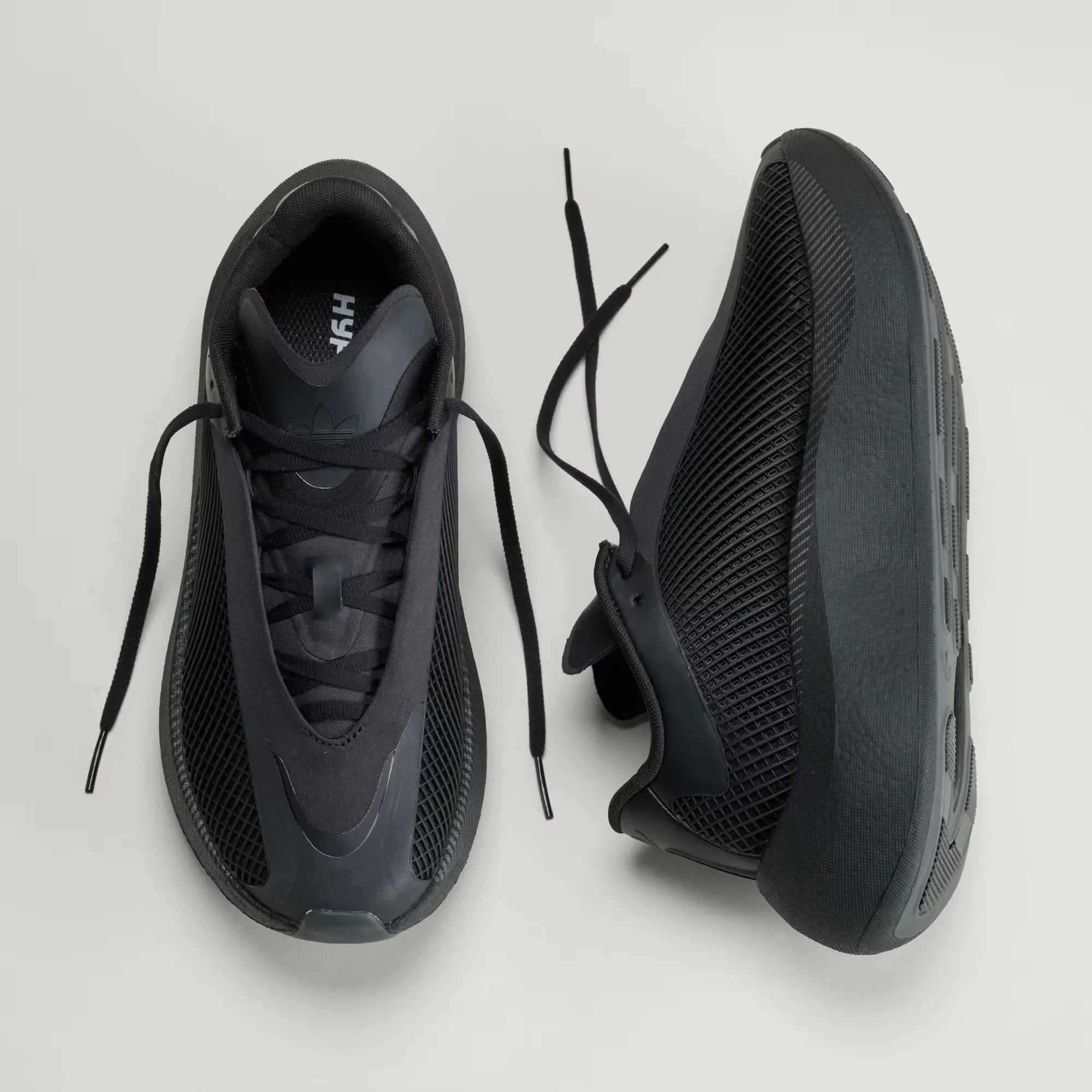 000000_adidas-Hyperboost-Euphoria_Triple-Black_LA6211_img3