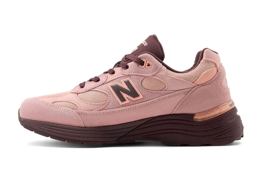 000000_New-Balance-992_Pink-Chalk_U992PK_img4