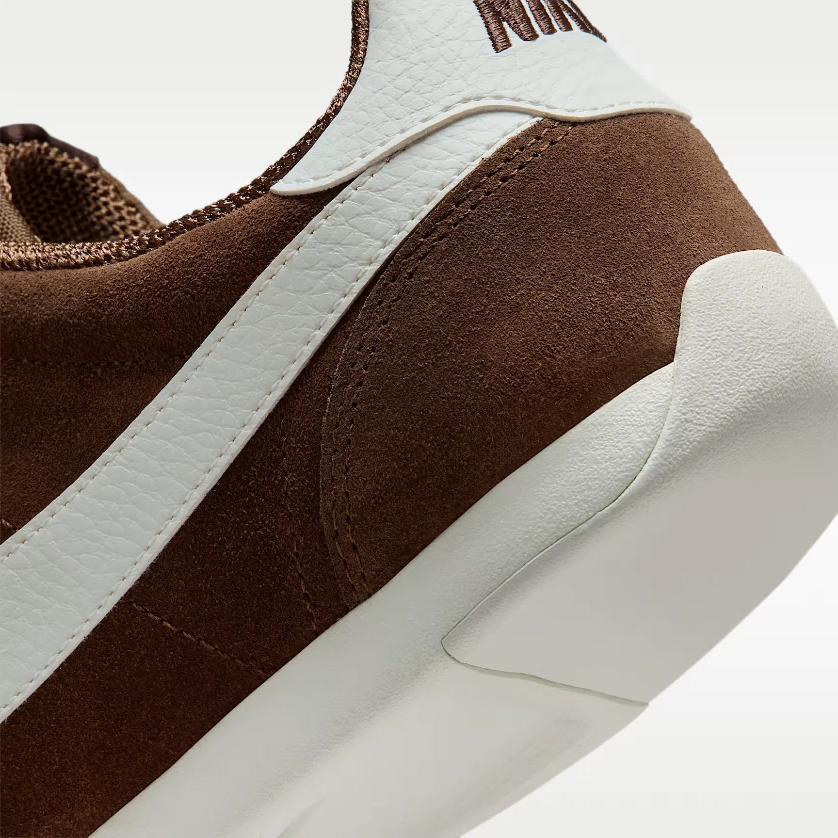 000000_Nike-Sprint-Sister-WMNS_Cacao-Wow-Sail_IO8030-201_img7
