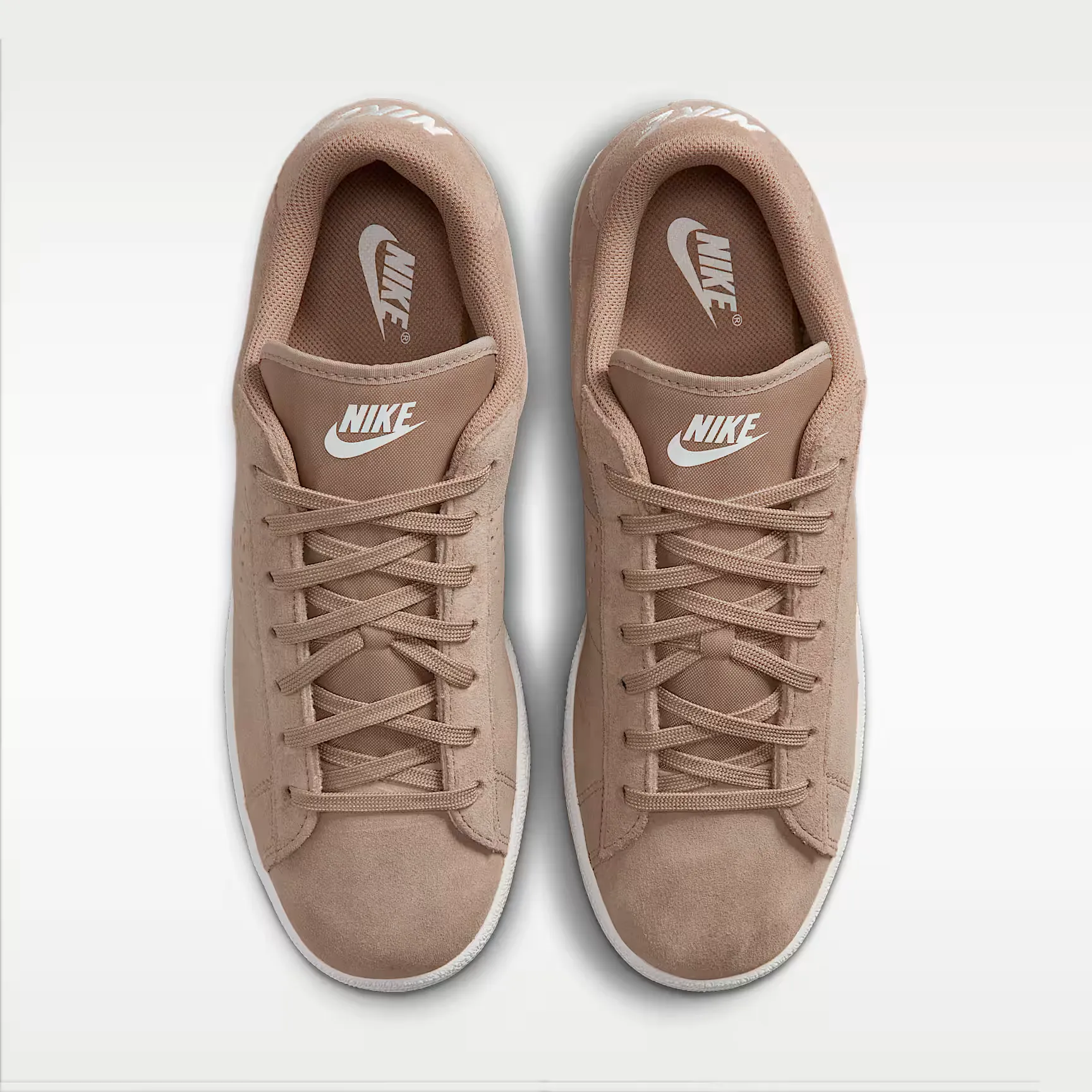 000000_Nike-Tennis-Classic-WMNS_British-Khaki-Sail_IQ7388-200_img3