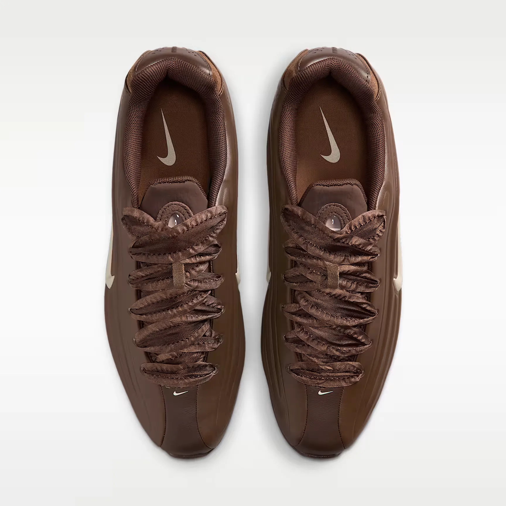 000000_Nike-Shox-Z-WMNS_Cacao-Wow_IV6171-200_img3