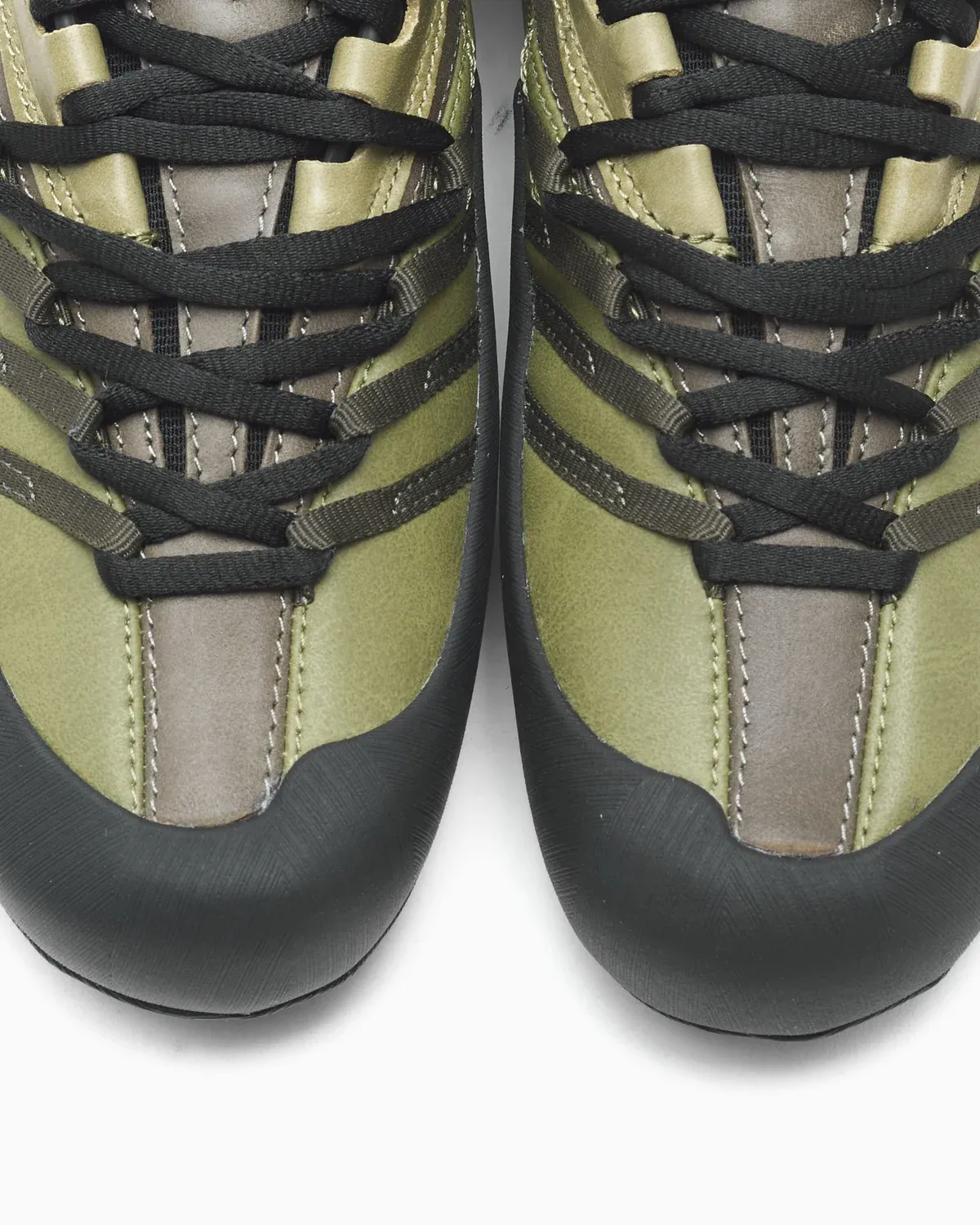 000000_Puma-Klim-OG_Olive-Green-Mouse-Whisker_408953-01_img7