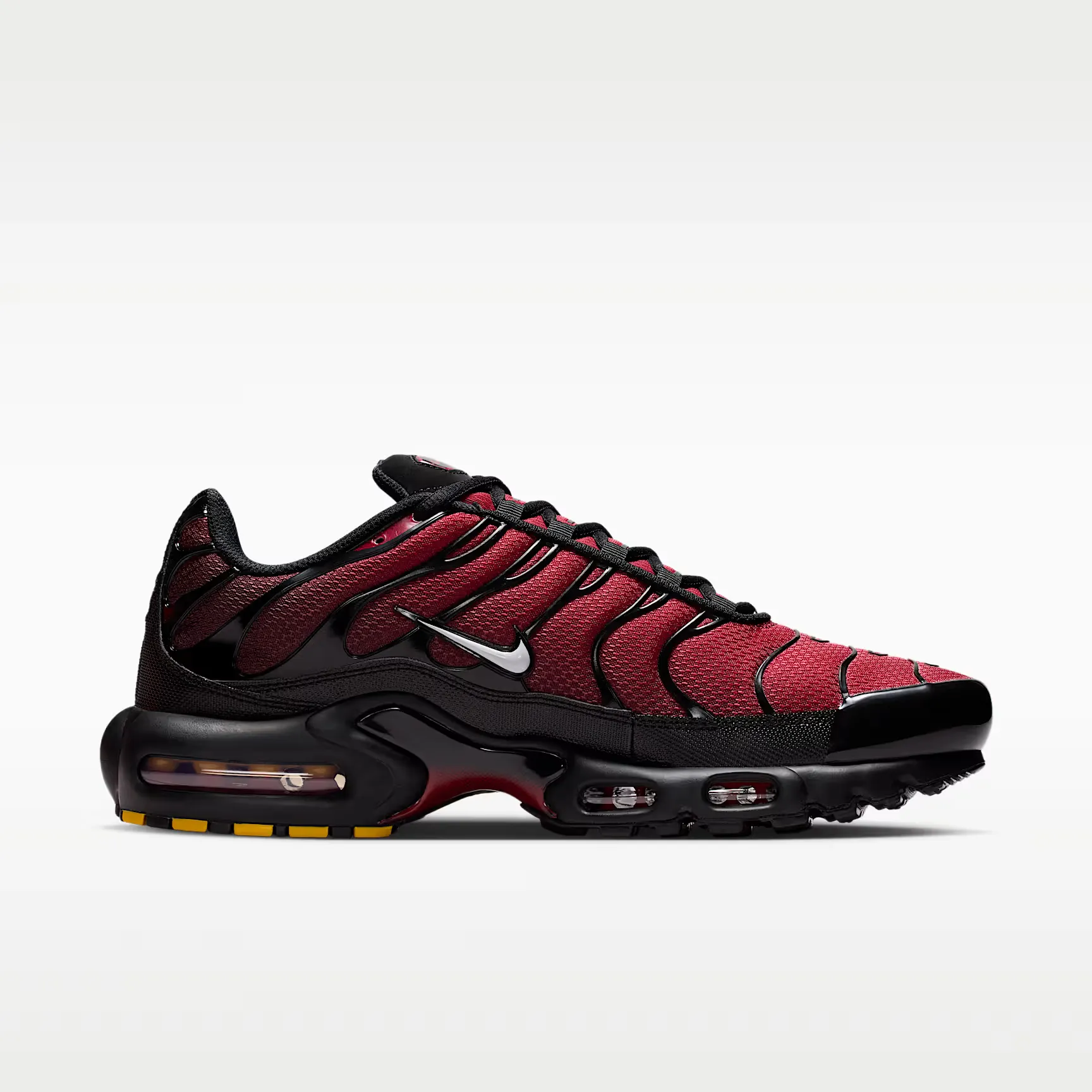 000000_Nike-Air-Max-Plus_Tough-Red-Black_DM0032-601_img2